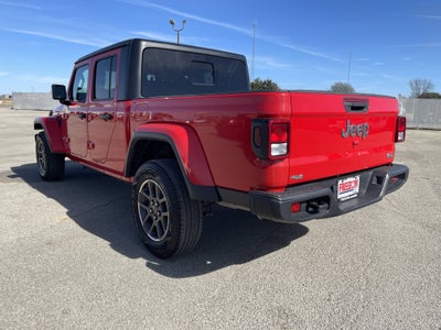 2023 Jeep Gladiator Overland