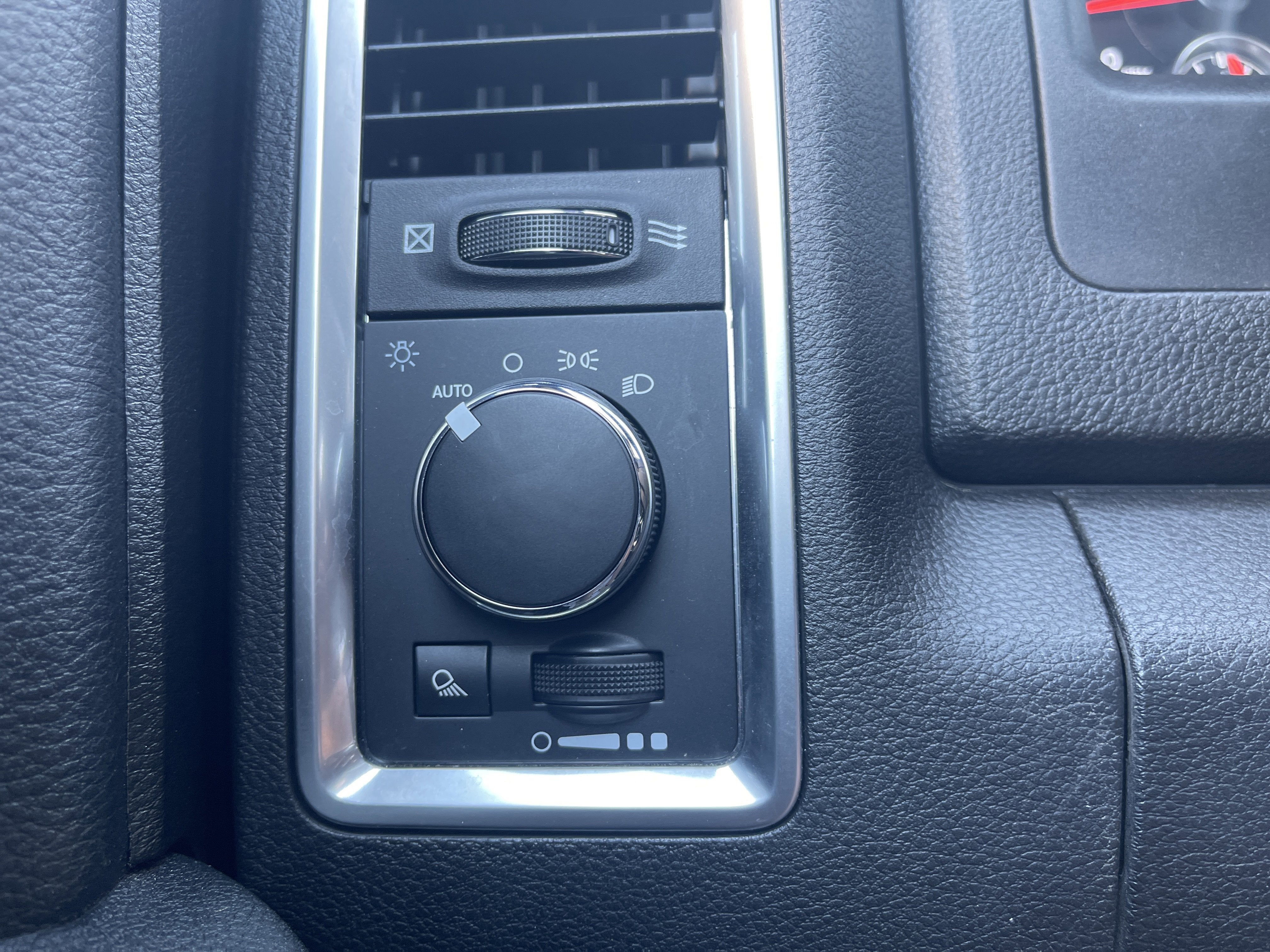 2024 RAM 1500 Warlock