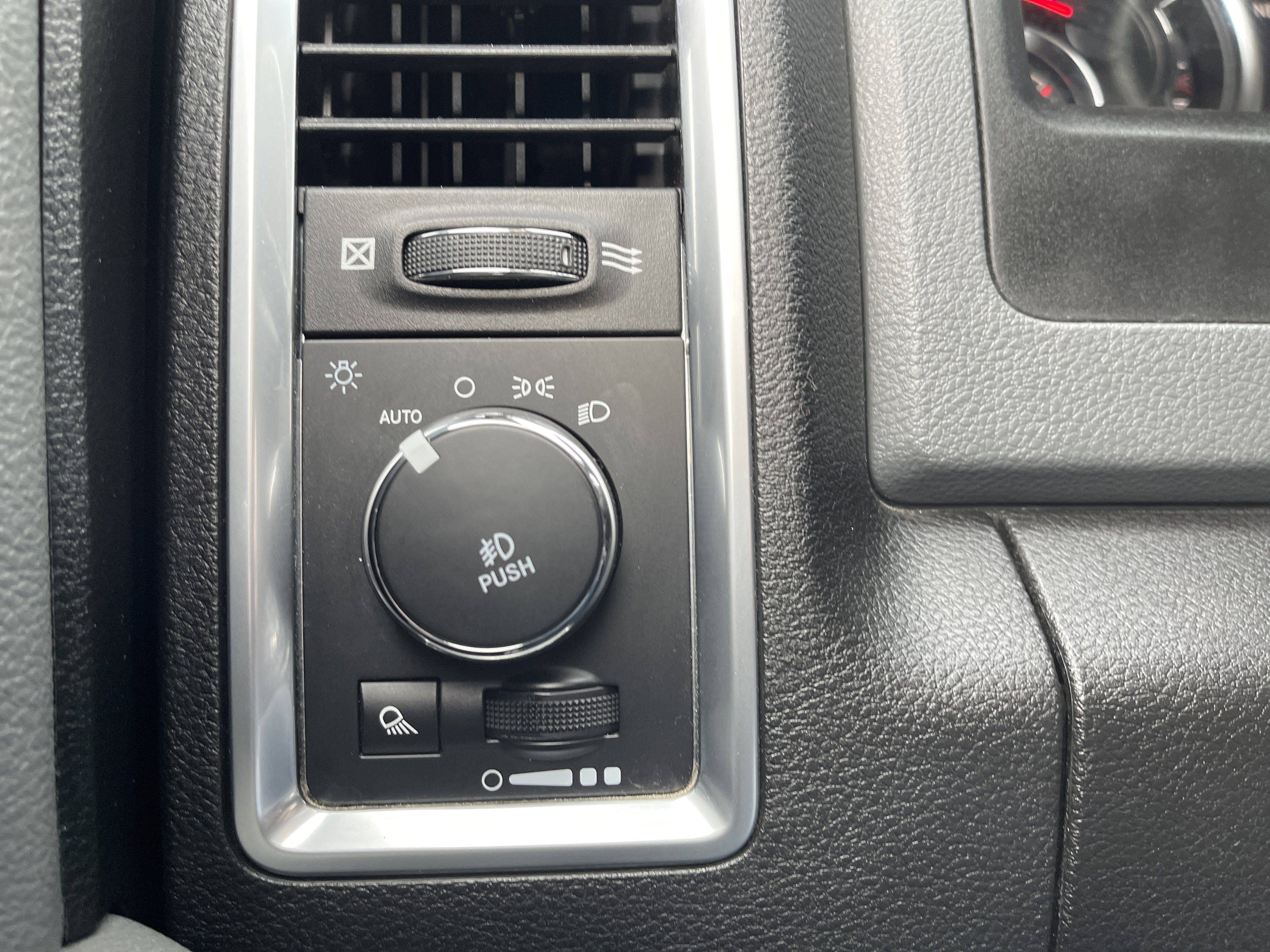 2019 RAM 1500 Classic Big Horn