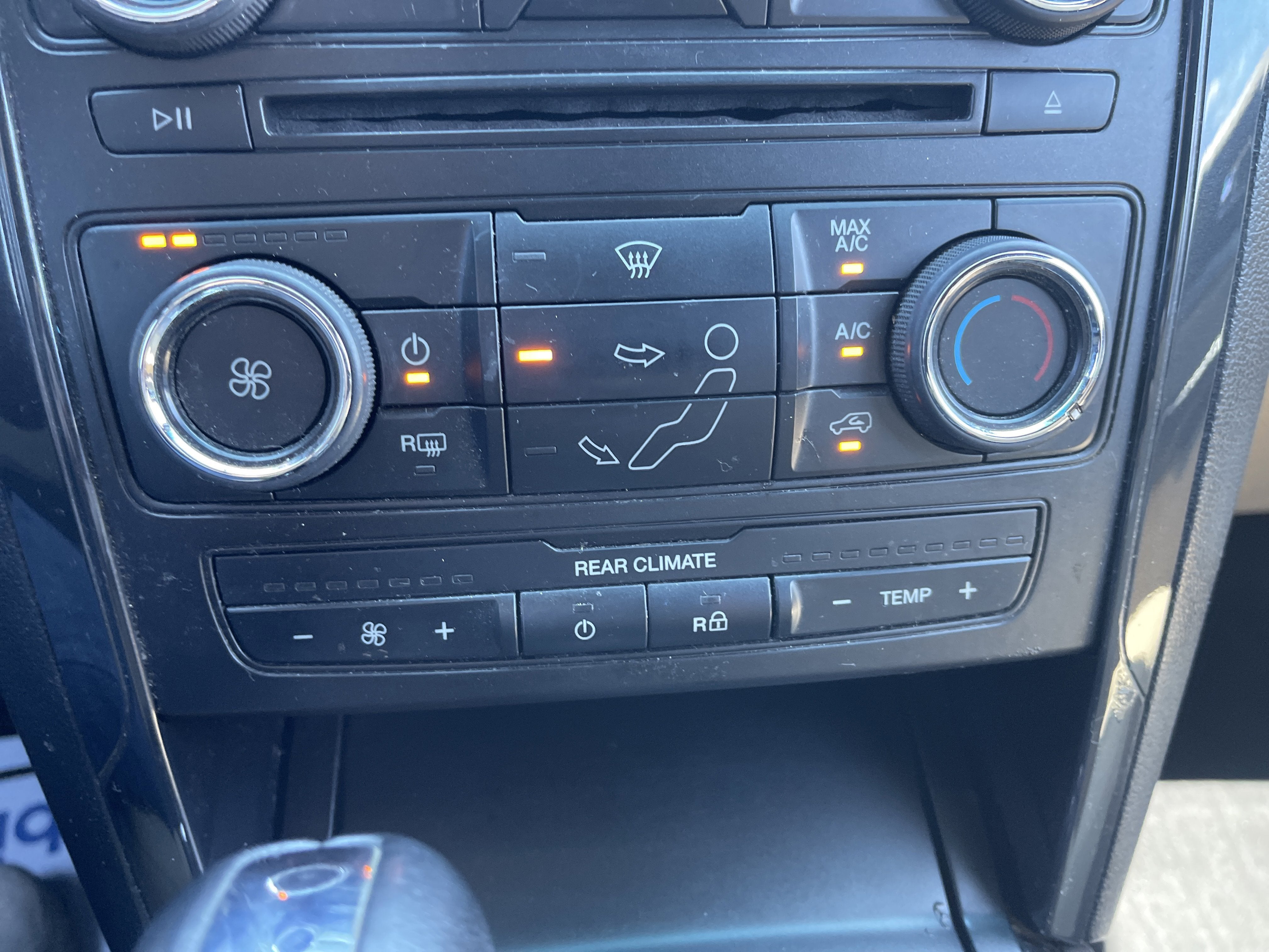 2017 Ford Explorer Base