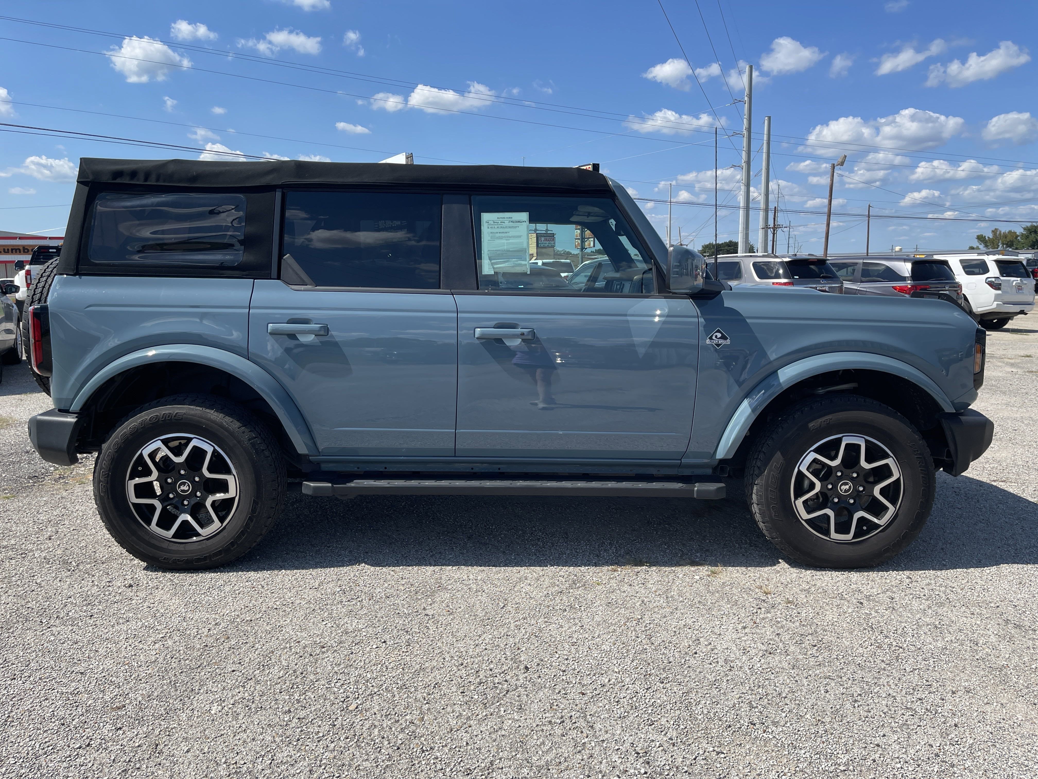 2022 Ford Bronco Outer Banks