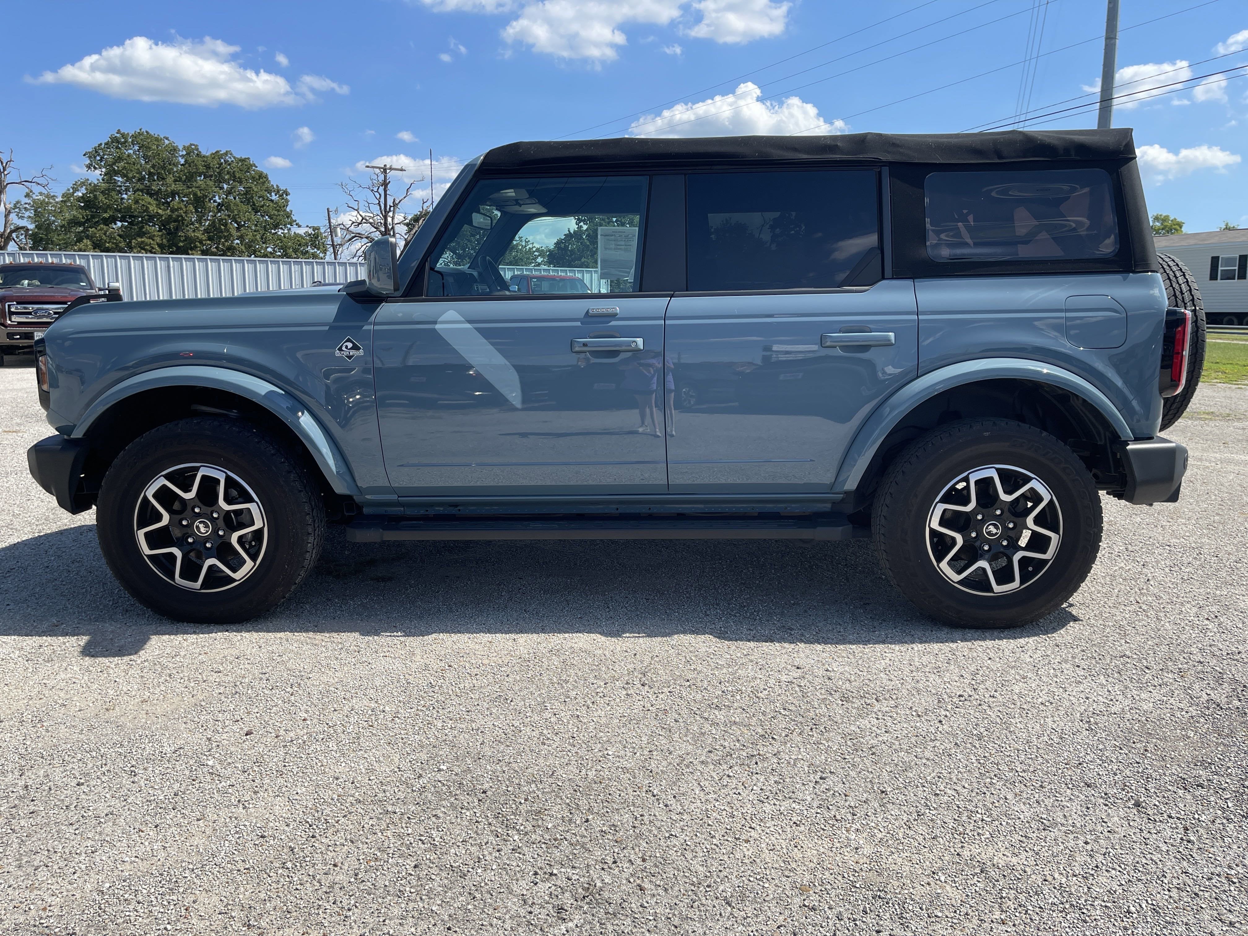 2022 Ford Bronco Outer Banks