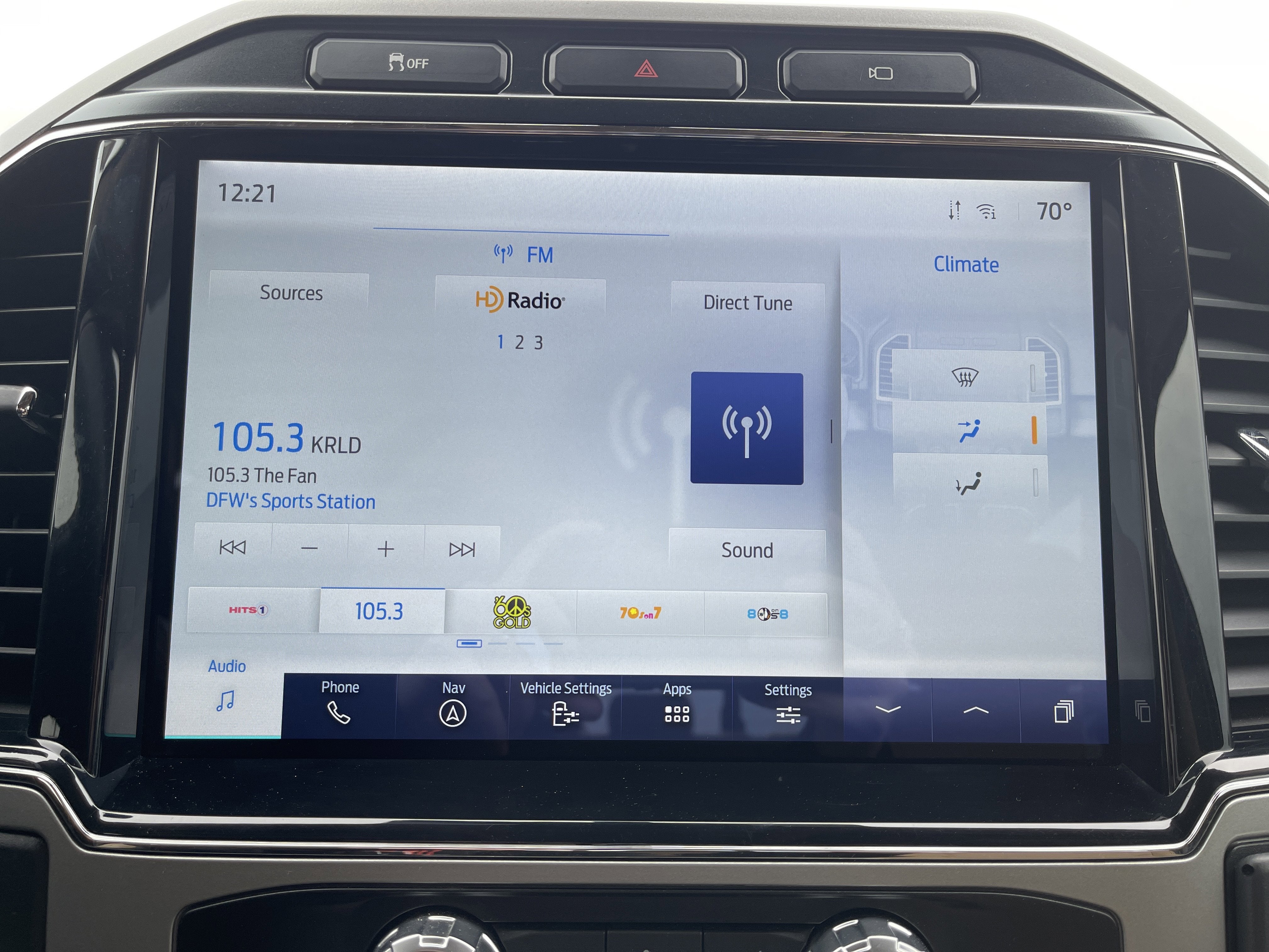 2022 Ford Super Duty F-350 DRW LARIAT