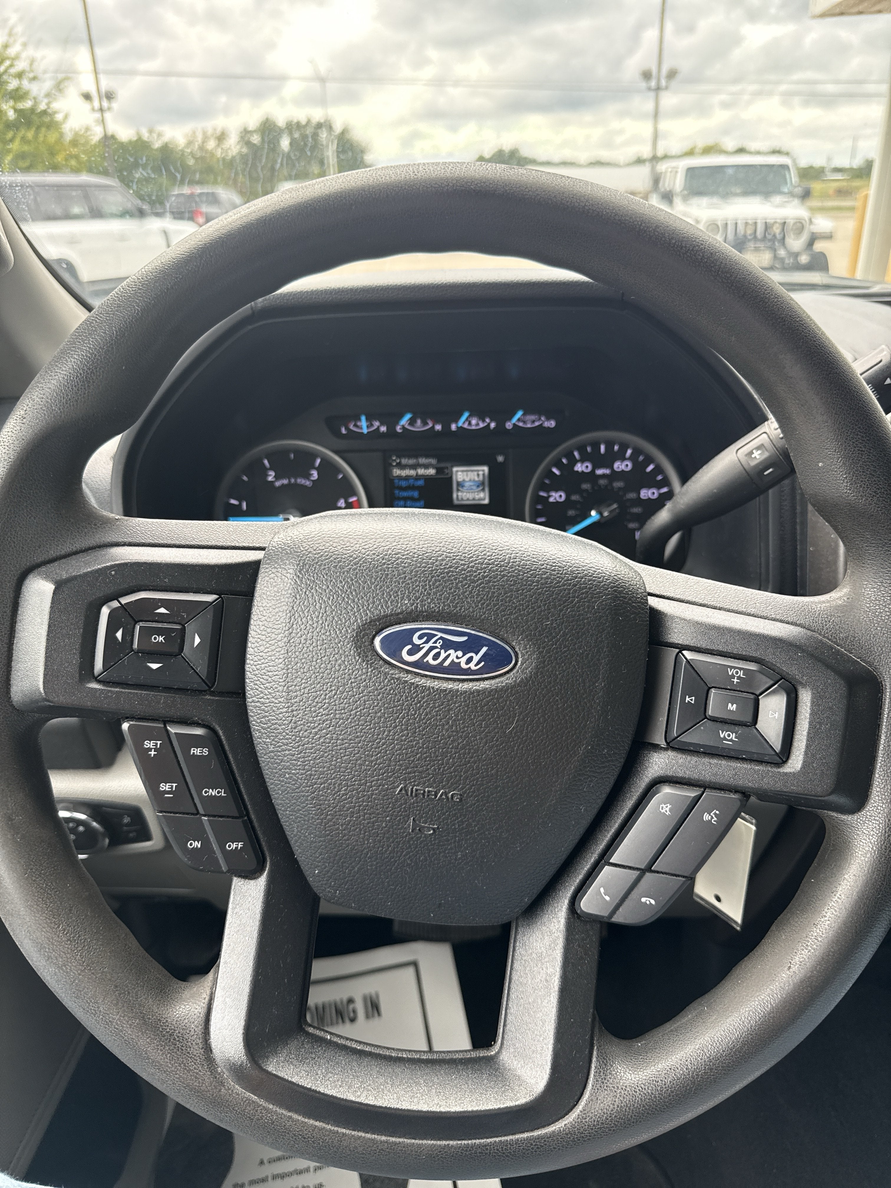2022 Ford Super Duty F-350 DRW XL