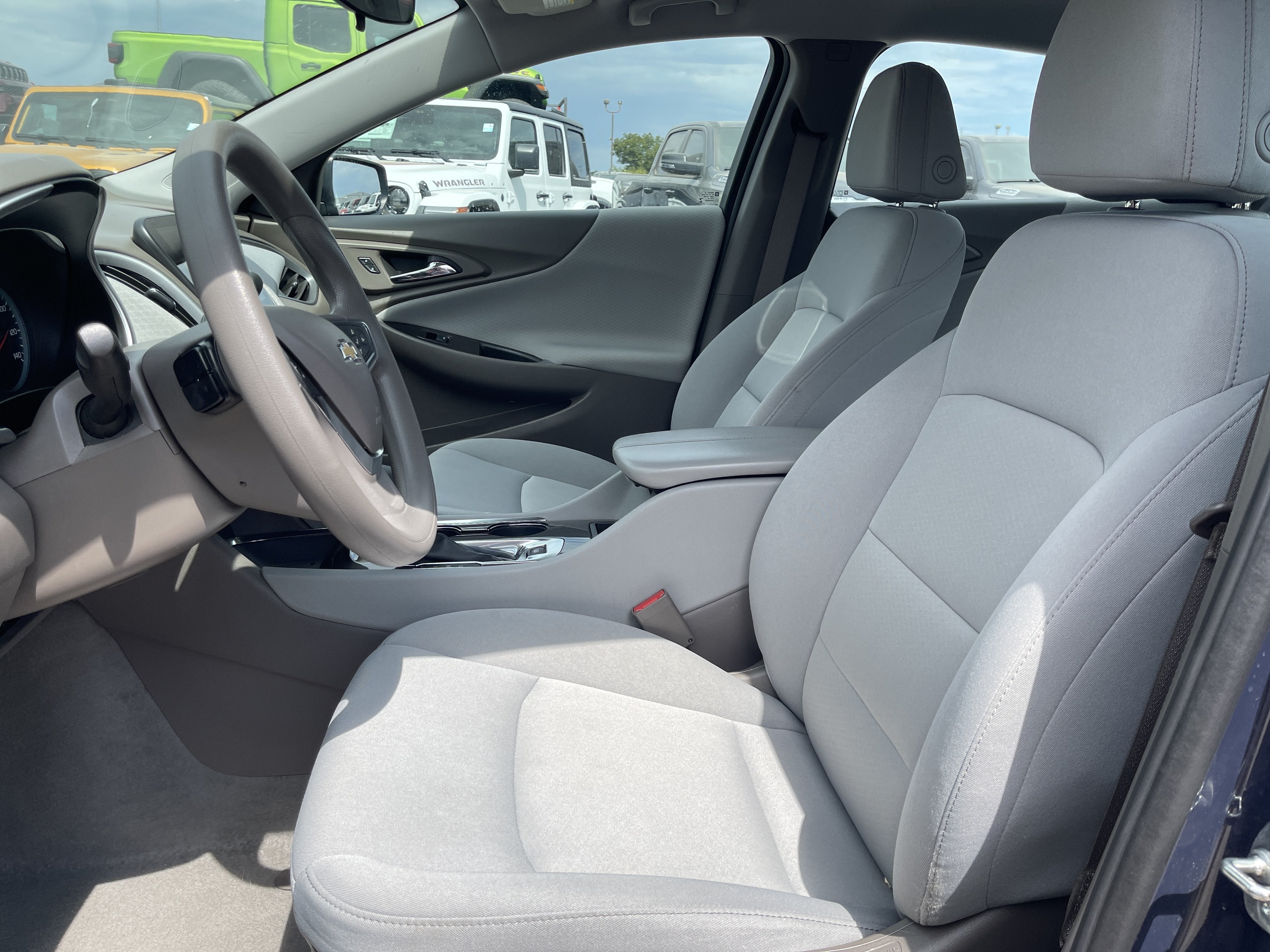 2025 Chevrolet Malibu LT