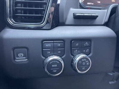 2025 GMC Sierra 3500HD AT4