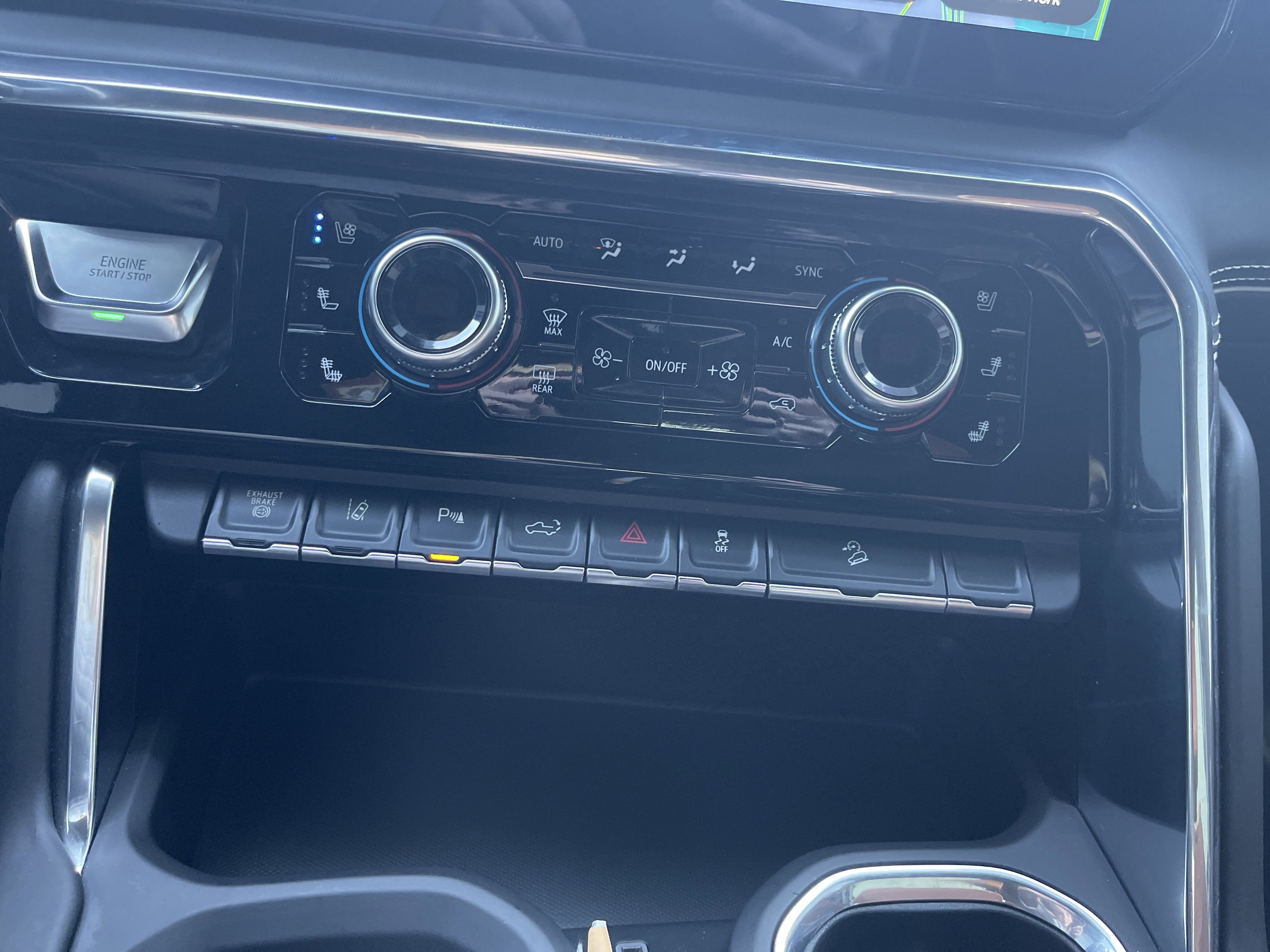 2025 GMC Sierra 2500HD Denali Ultimate