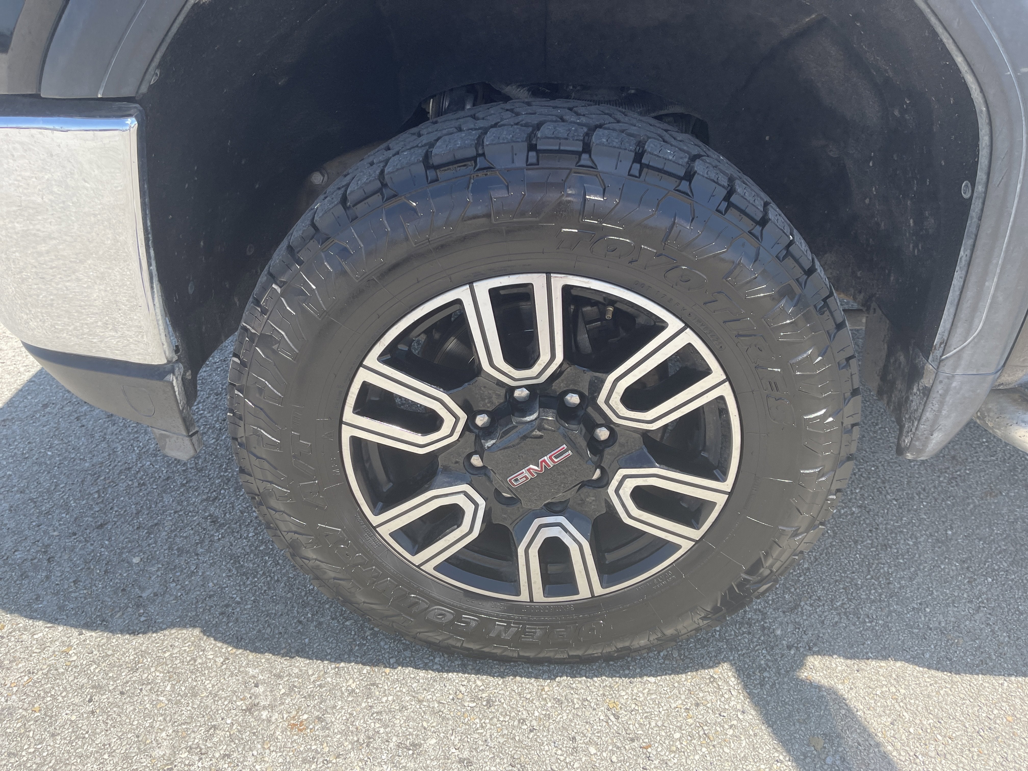 2022 GMC Sierra 2500HD SLT