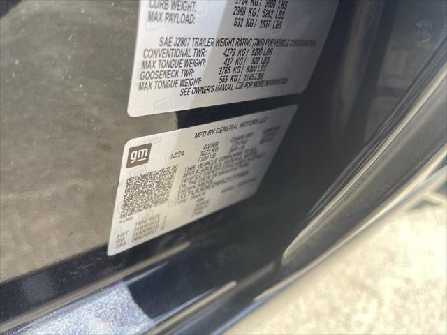 2025 GMC Sierra 1500 SLT