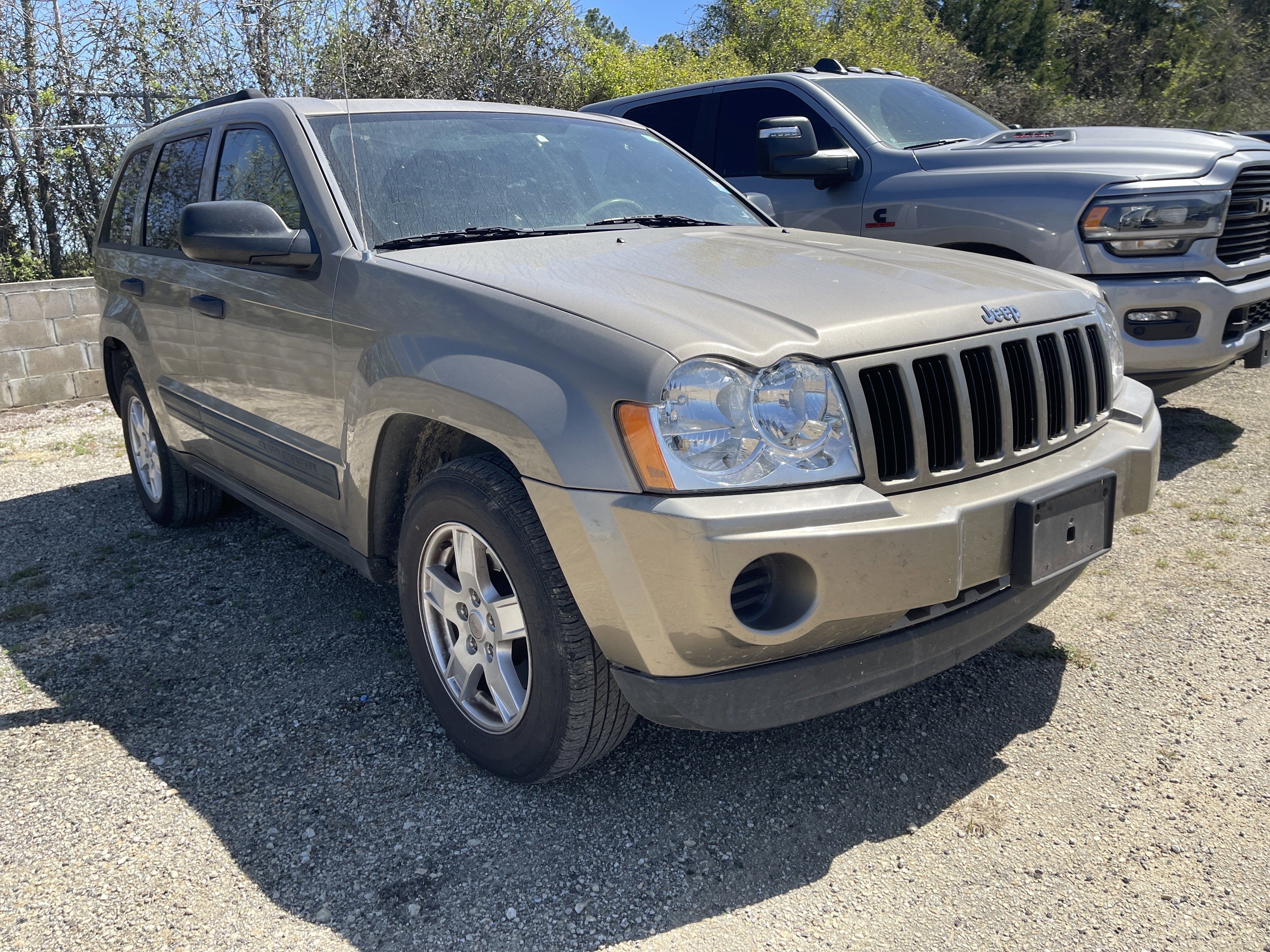 2006 Jeep Grand Cherokee Laredo