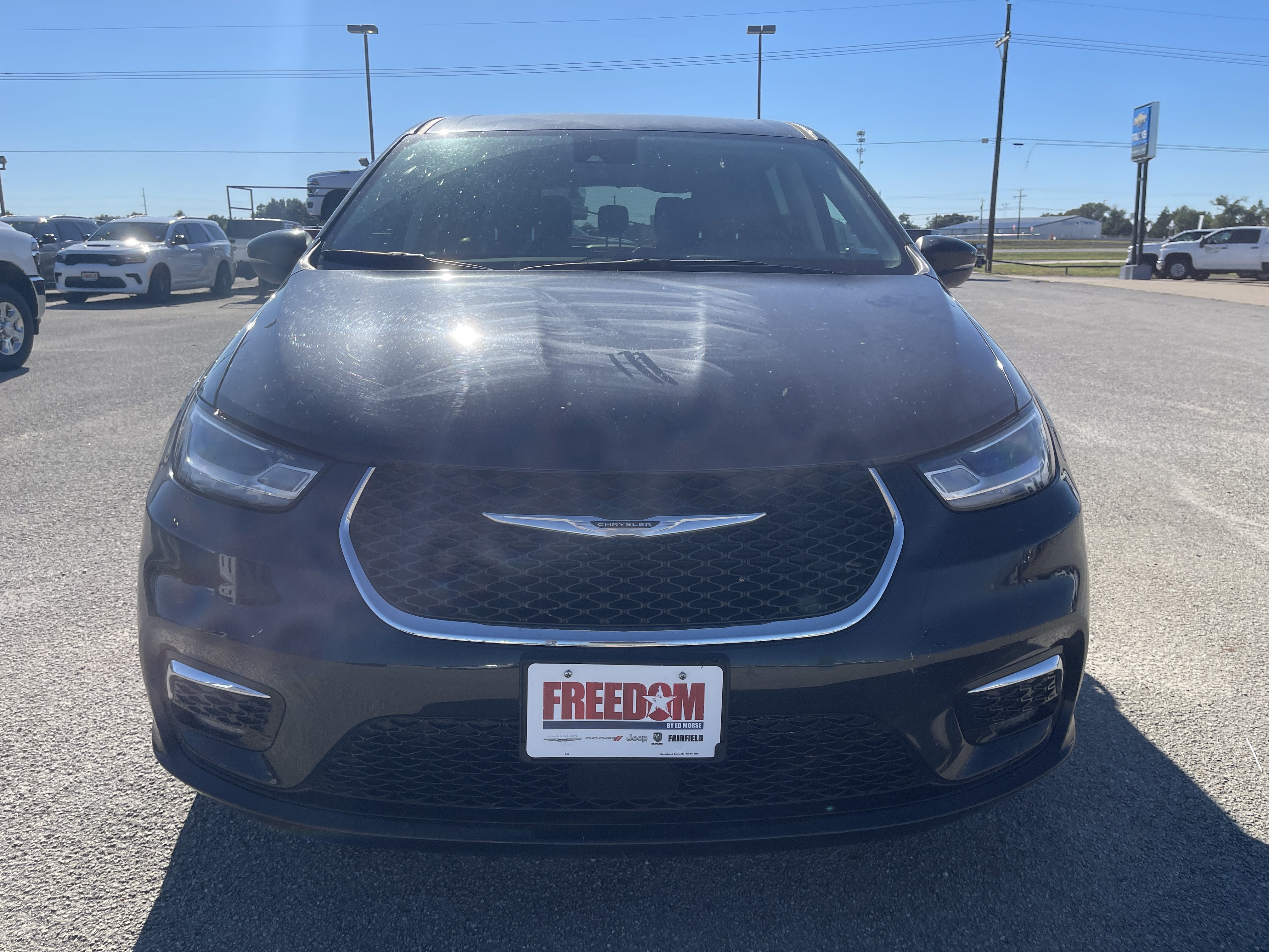 2023 Chrysler Pacifica Touring L