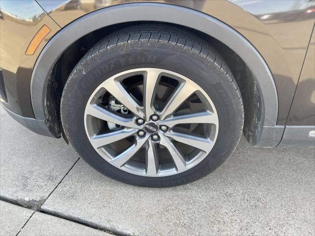 2019 Lincoln Nautilus Select