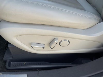 2019 Lincoln Nautilus Select