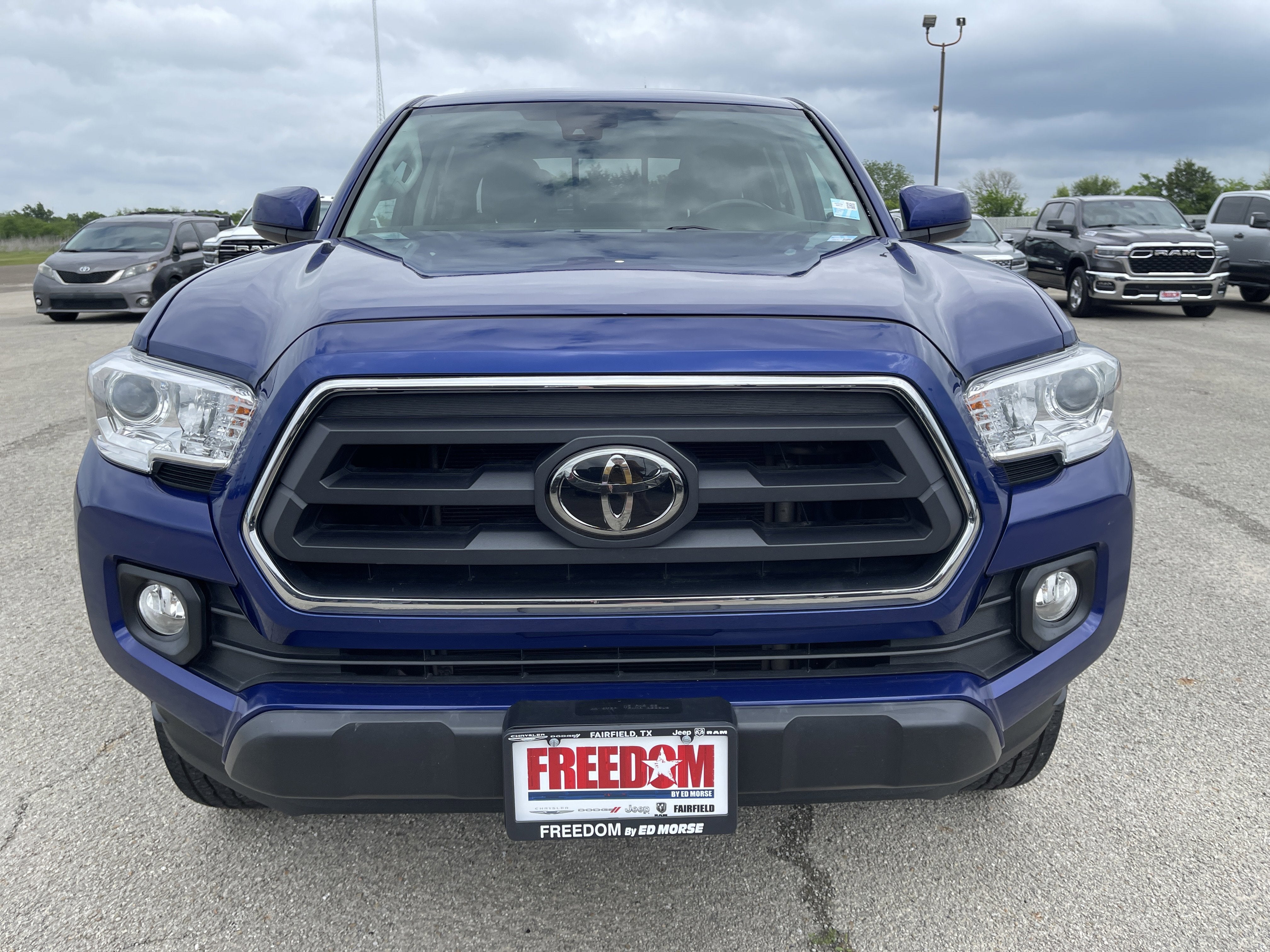 2022 Toyota Tacoma 2WD SR5
