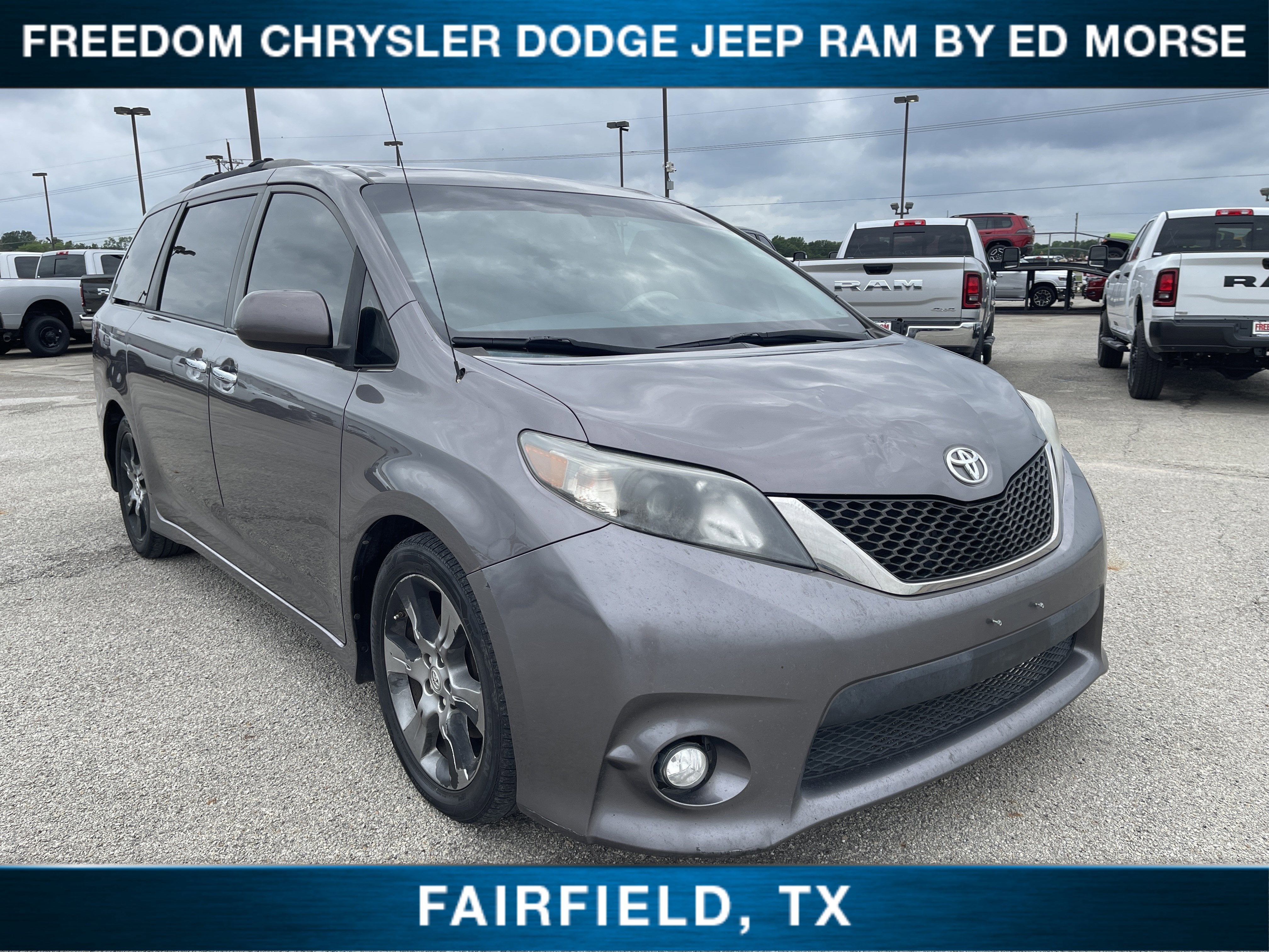 2014 Toyota Sienna SE