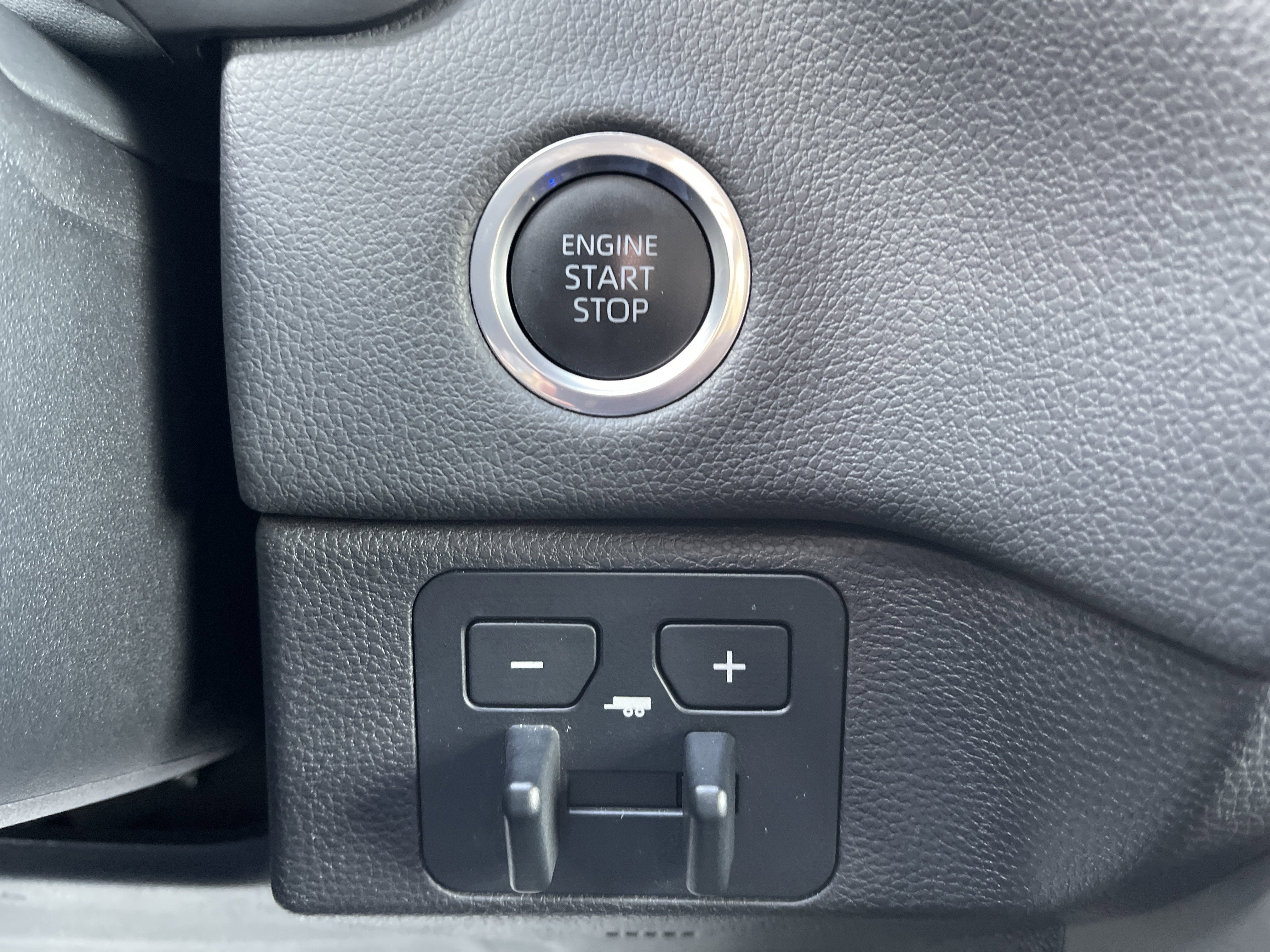 2024 Toyota Tundra 4WD Limited