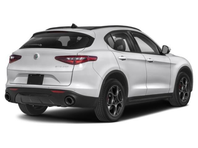 2022 Alfa Romeo Stelvio Veloce