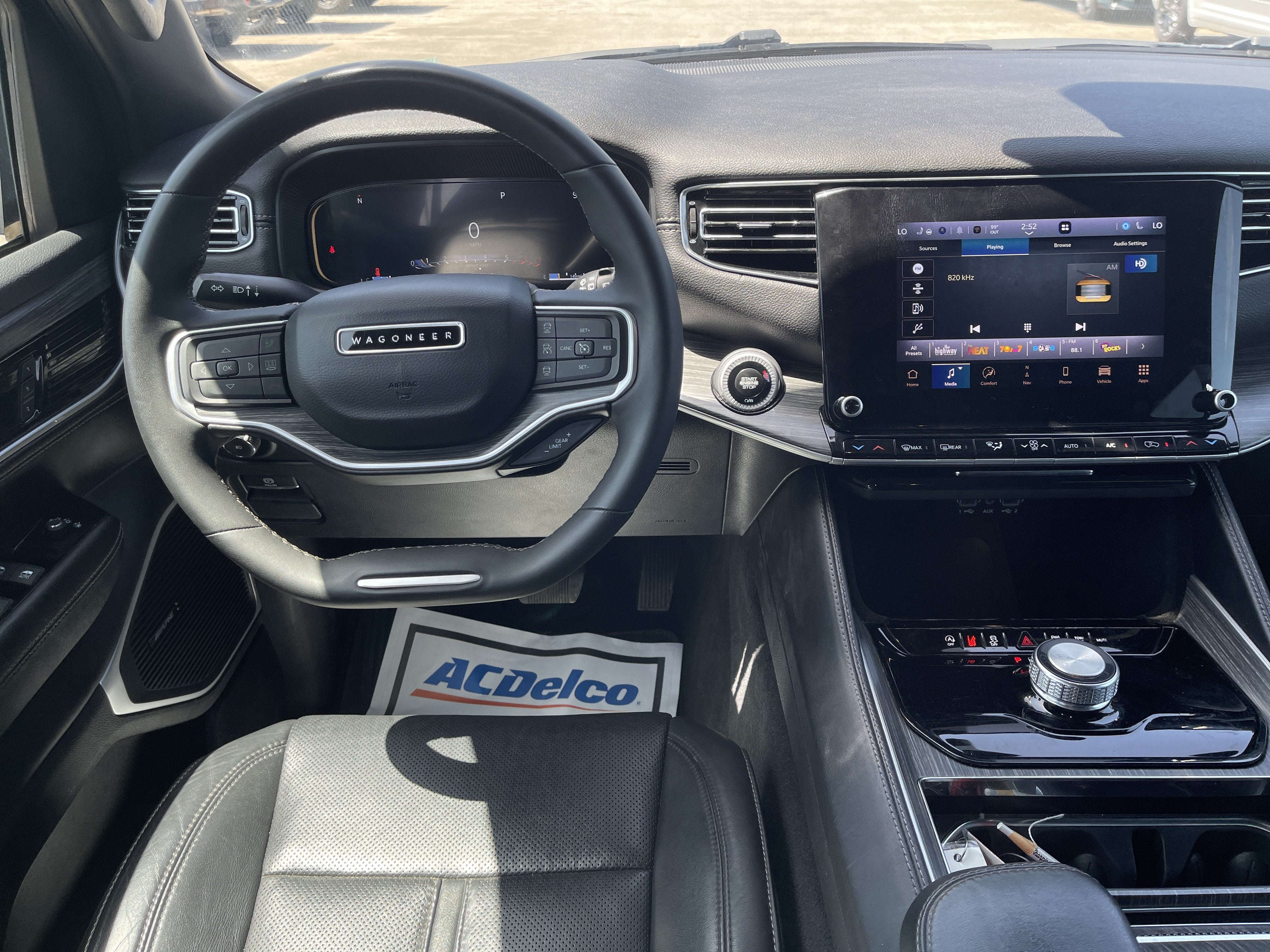 2024 Jeep Wagoneer L Series II