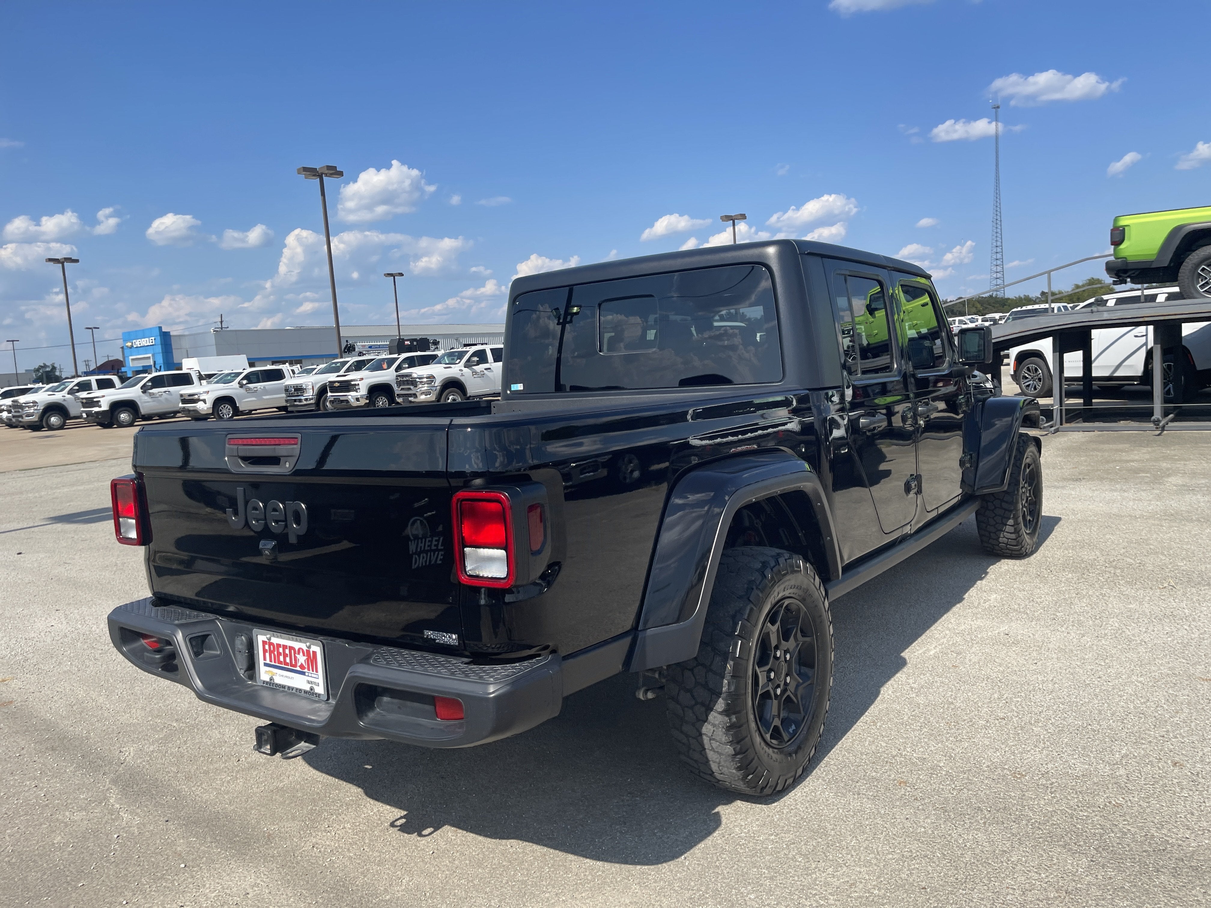 2023 Jeep Gladiator Willys