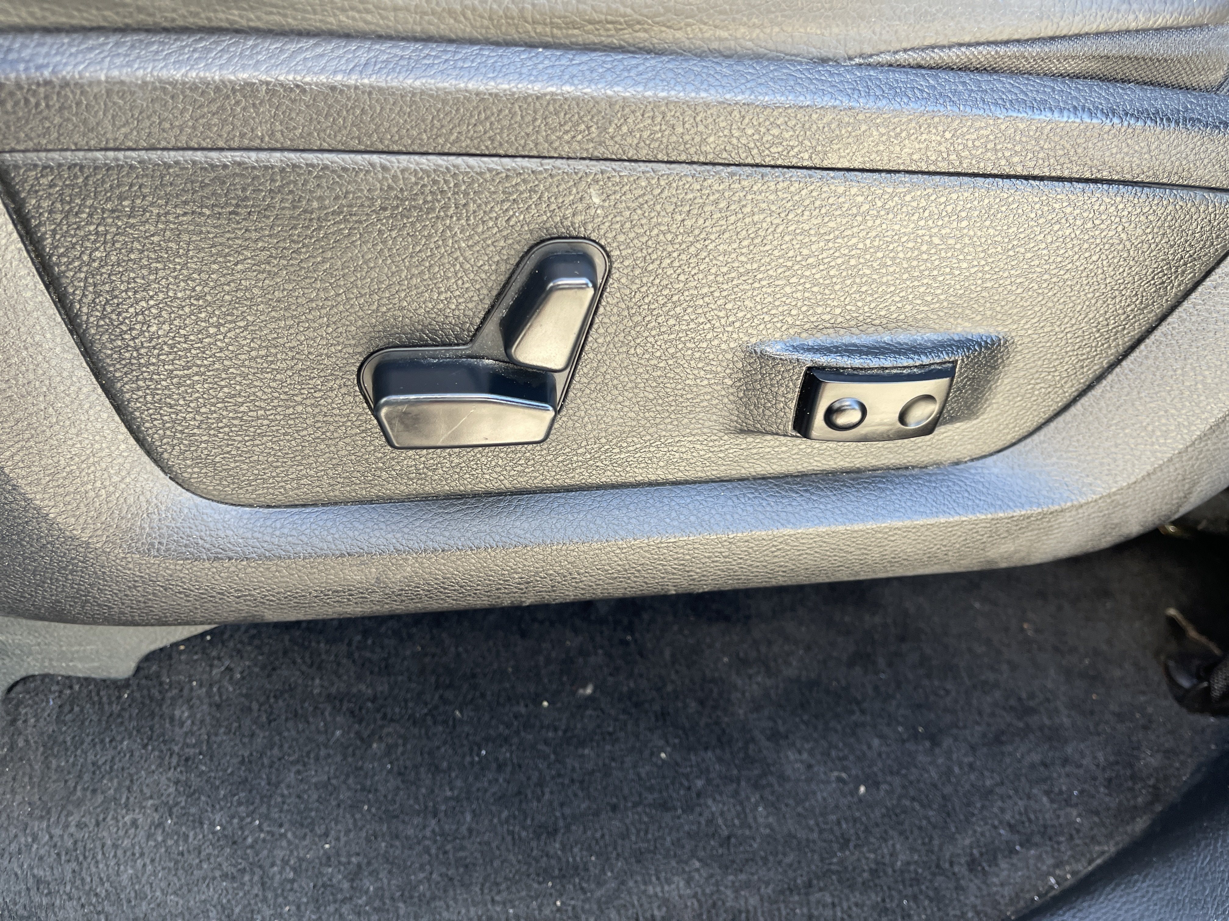 2014 RAM 1500 Sport