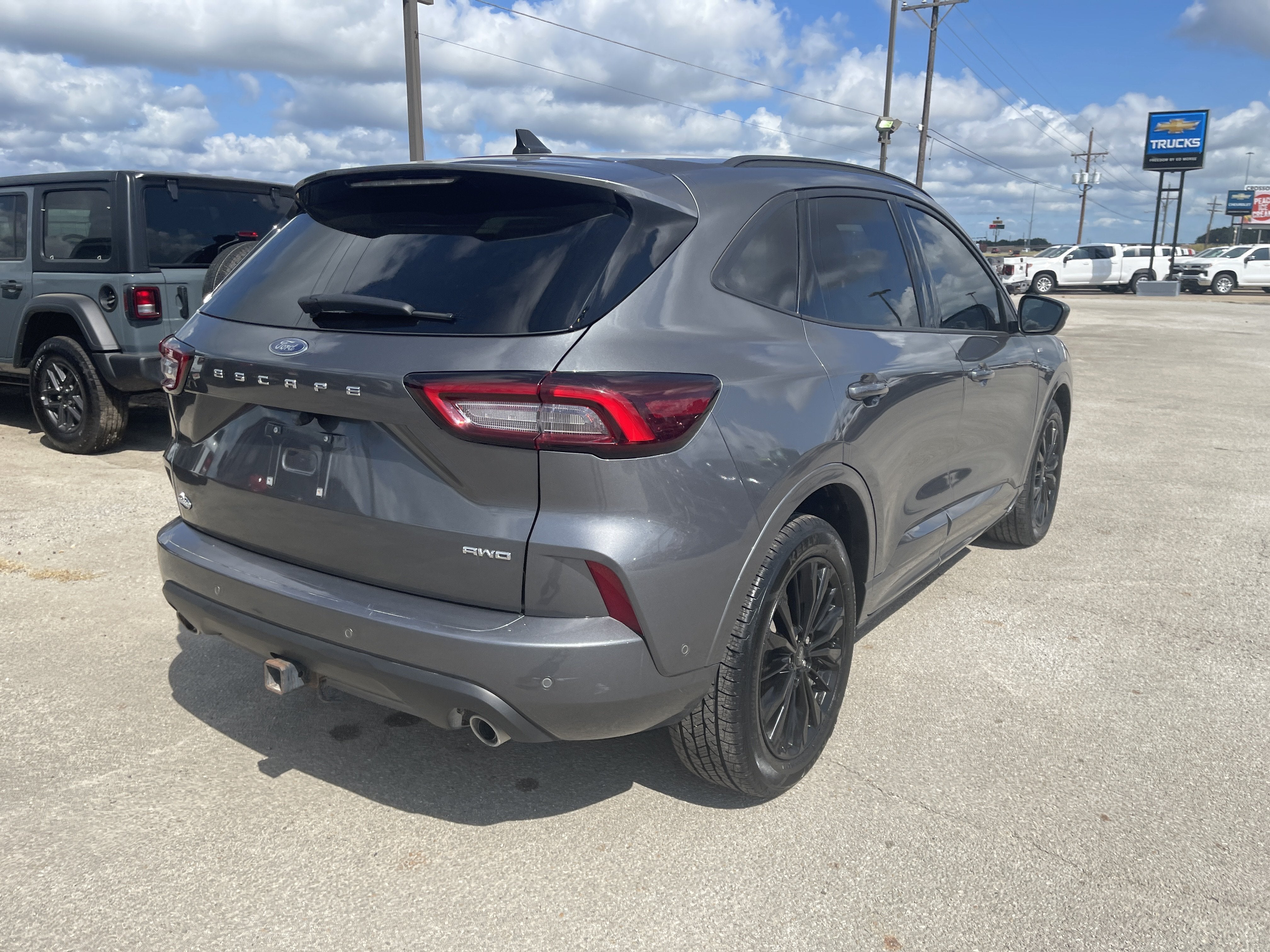 2023 Ford Escape ST-Line Elite