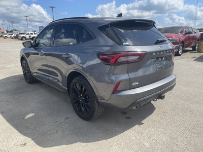 2023 Ford Escape ST-Line Elite