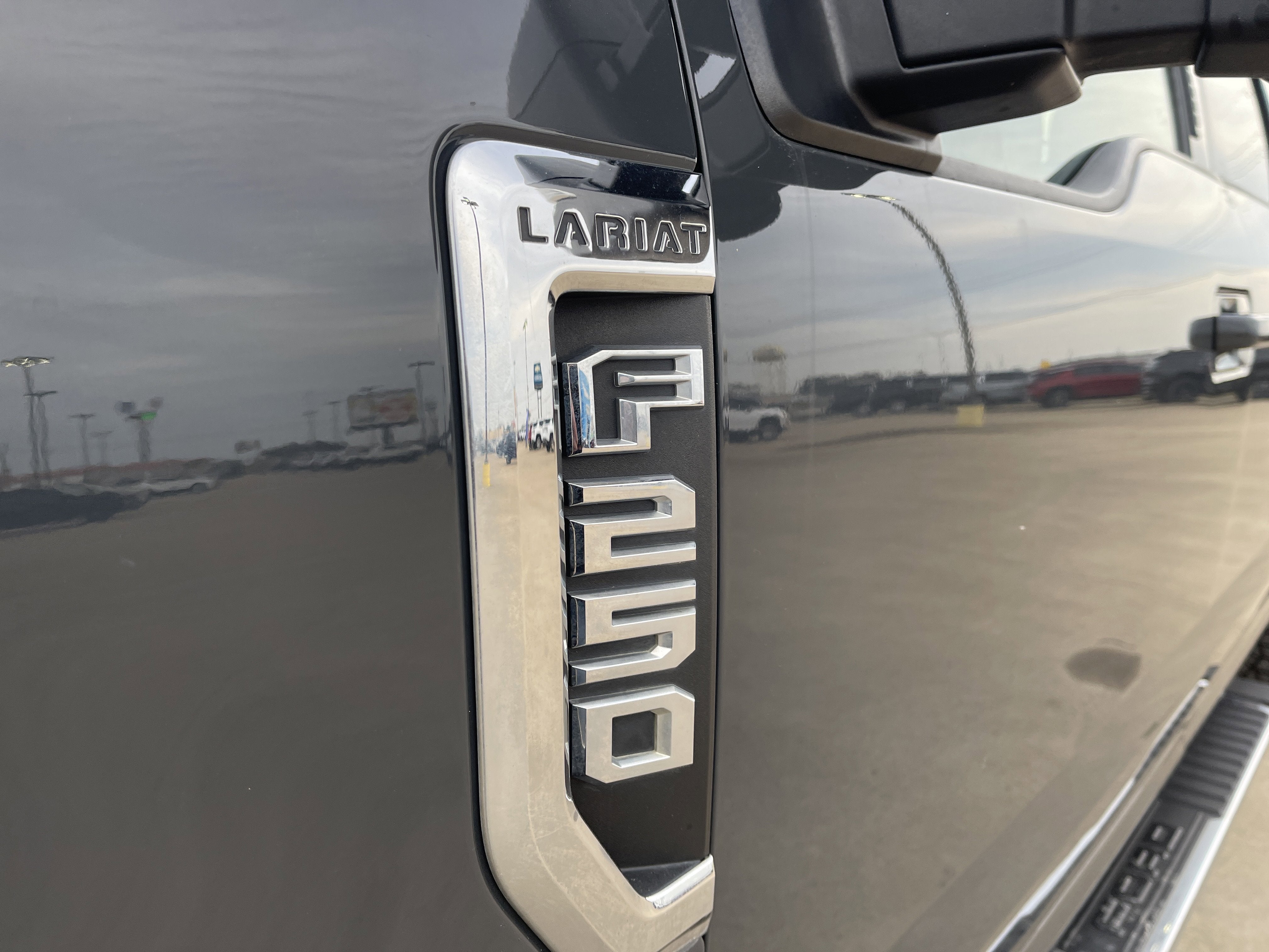 2021 Ford Super Duty F-250 SRW LARIAT