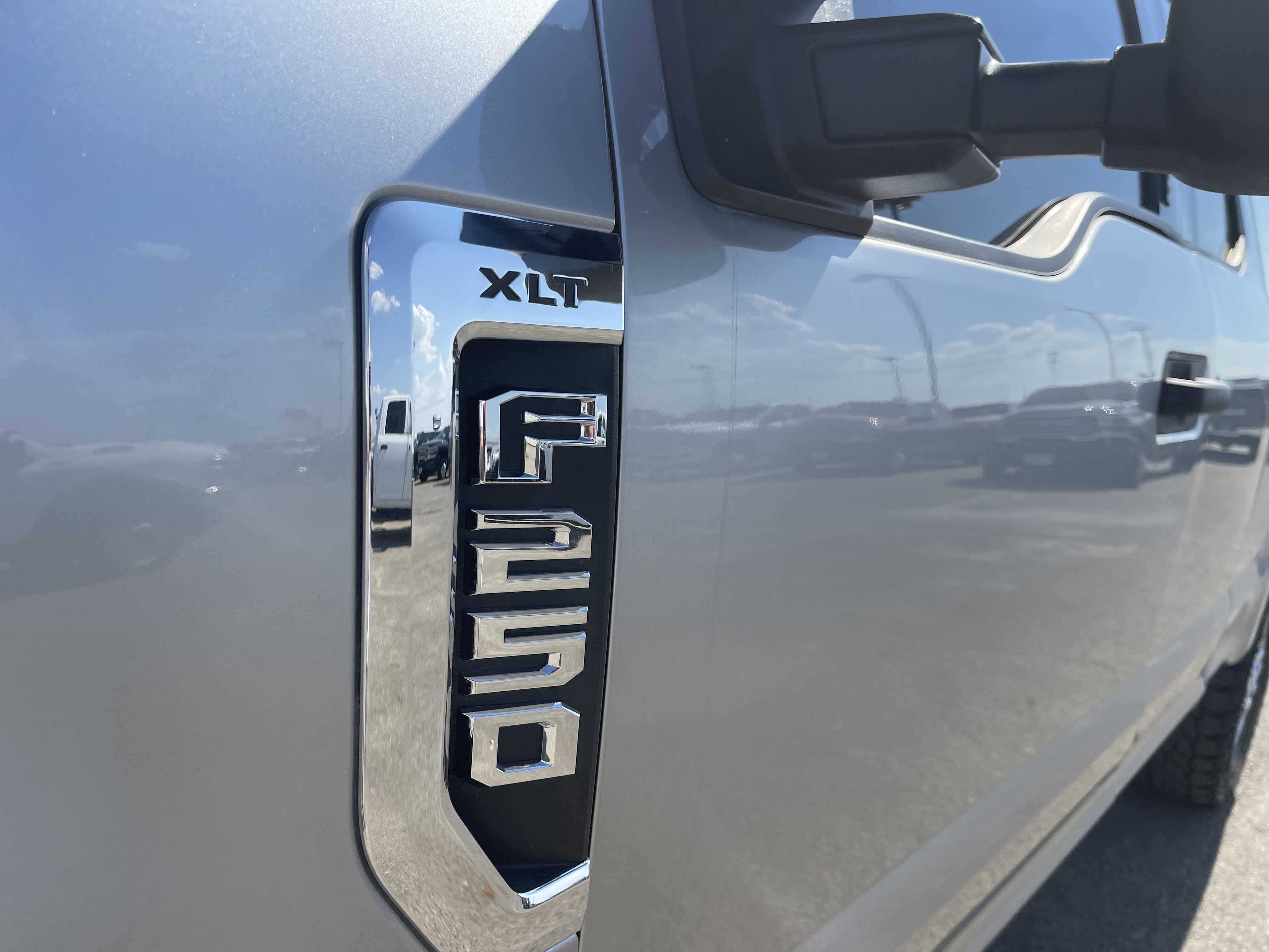 2022 Ford Super Duty F-250 SRW XLT