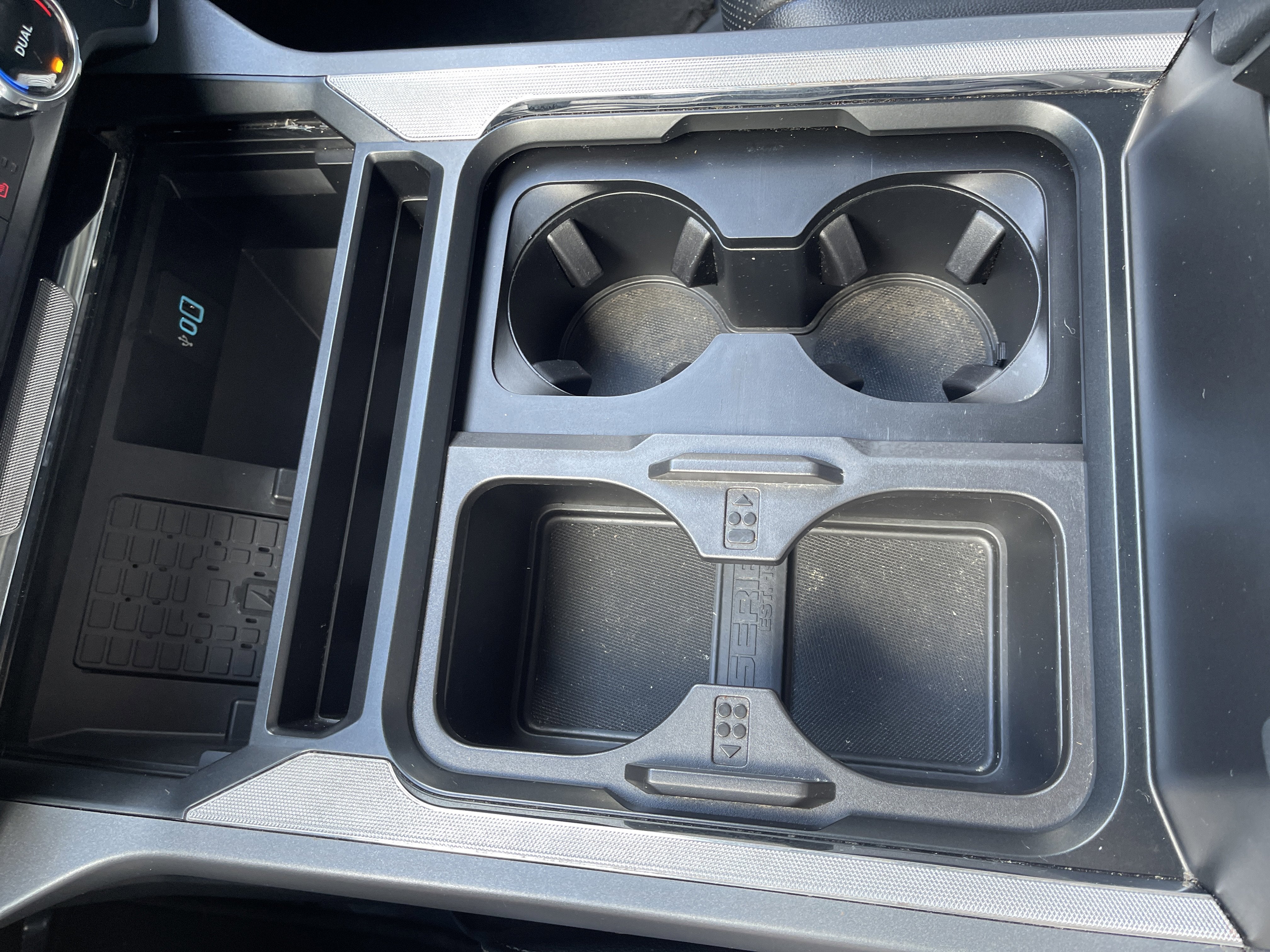 2024 Ford Super Duty F-350 DRW LARIAT
