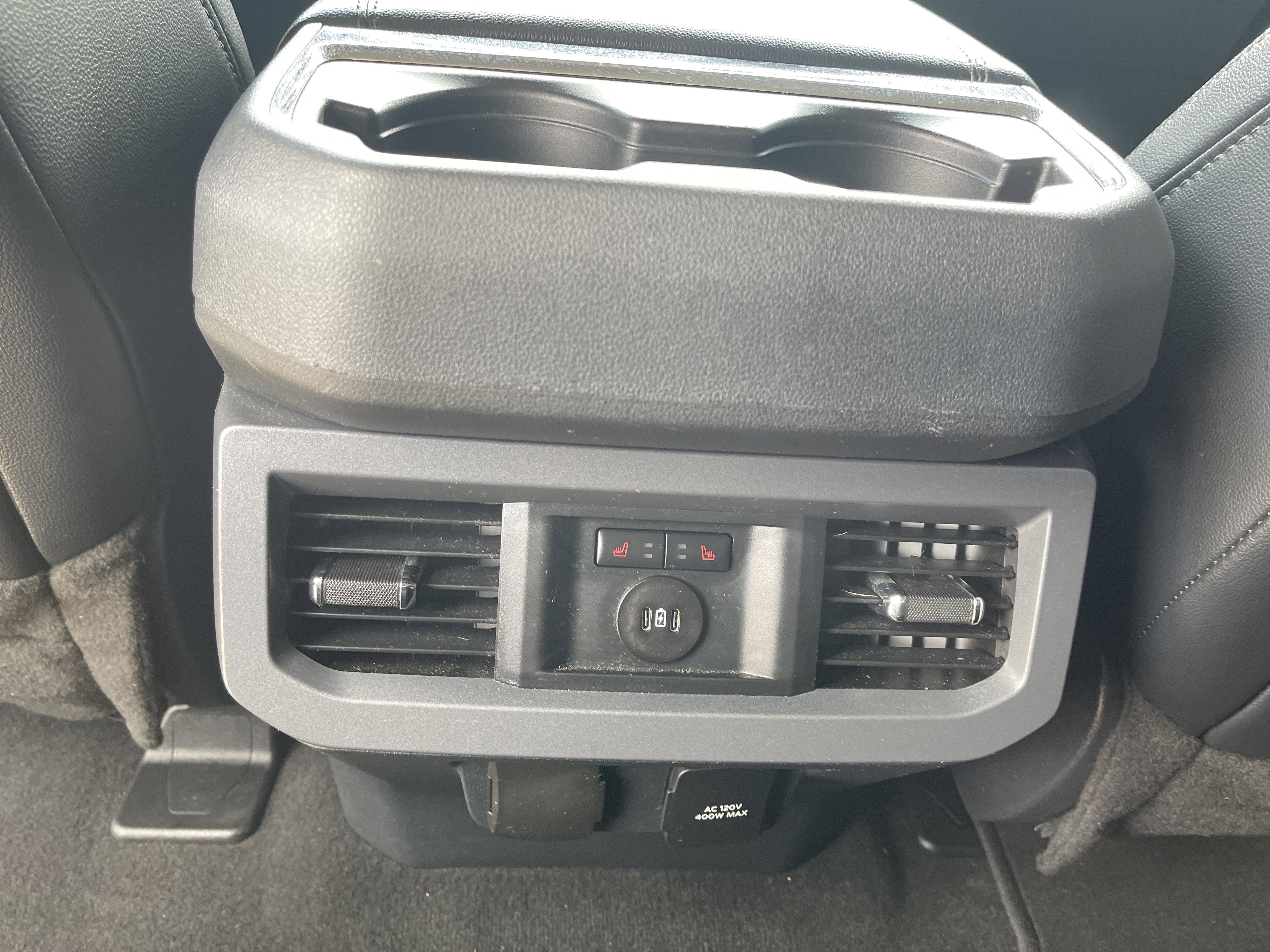 2024 Ford Super Duty F-350 DRW LARIAT