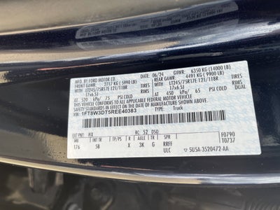 2024 Ford Super Duty F-350 DRW LARIAT