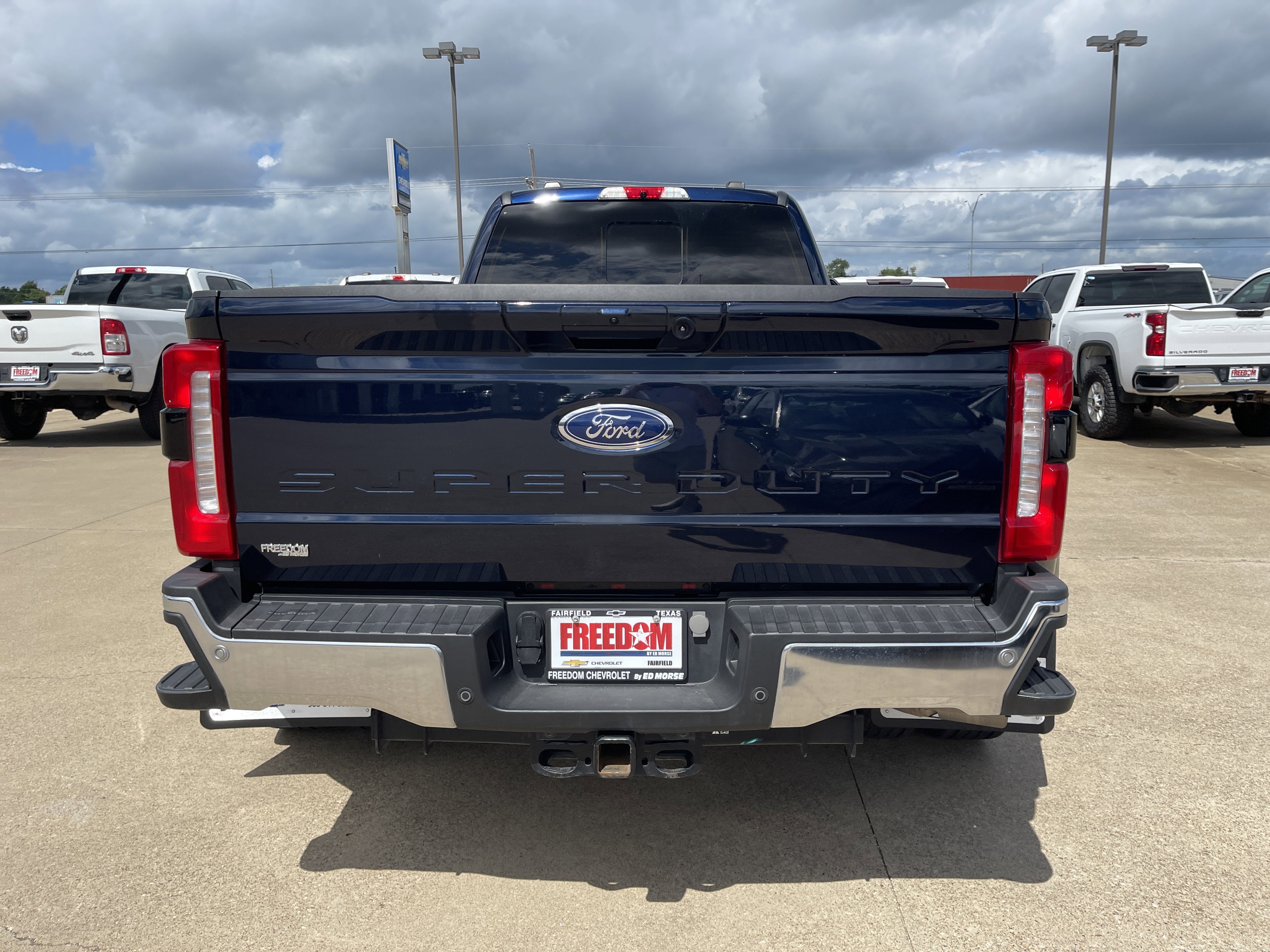 2024 Ford Super Duty F-350 DRW LARIAT