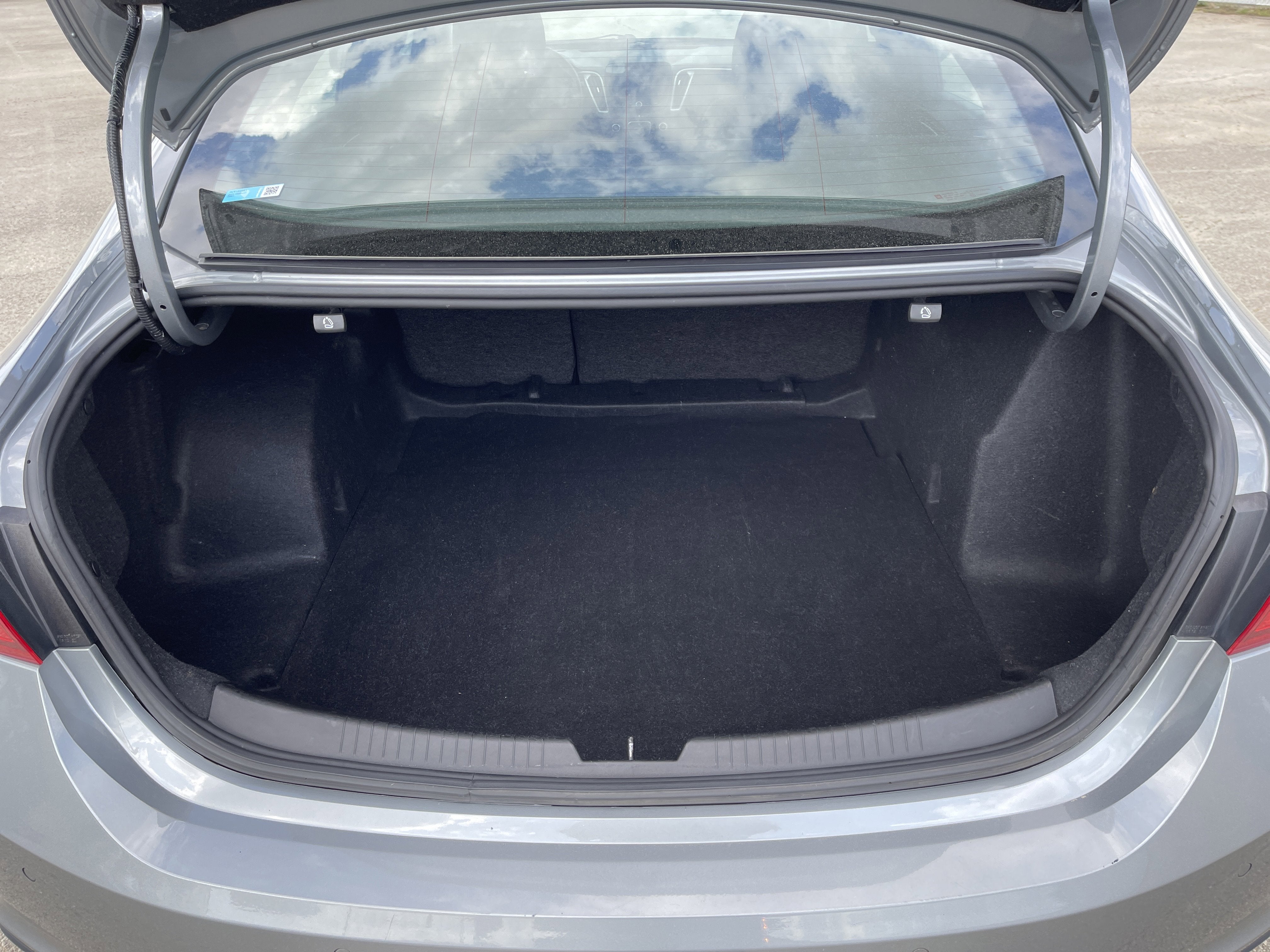 2023 Chevrolet Malibu LS