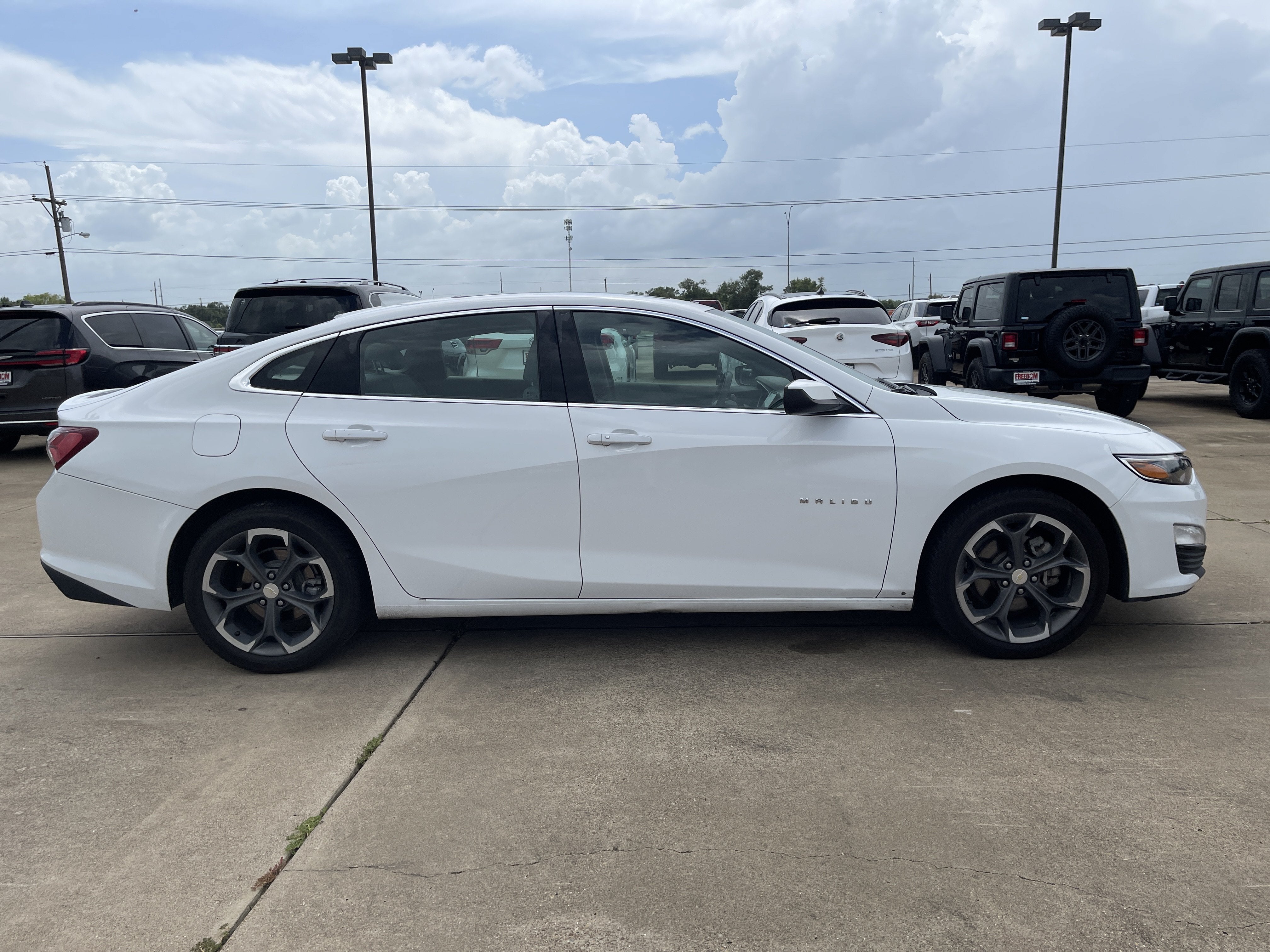 2022 Chevrolet Malibu LT