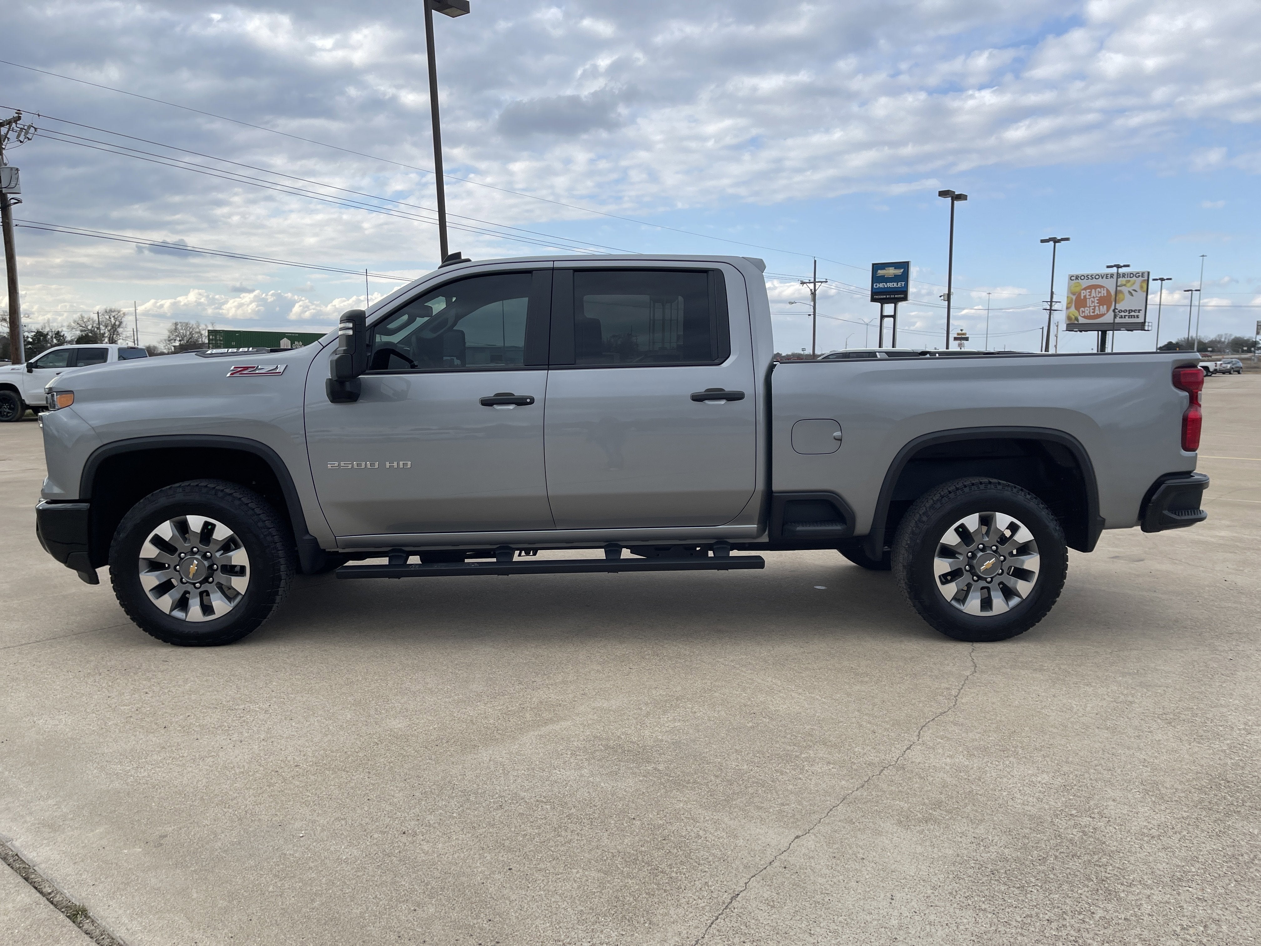 2025 Chevrolet Silverado 2500HD Custom