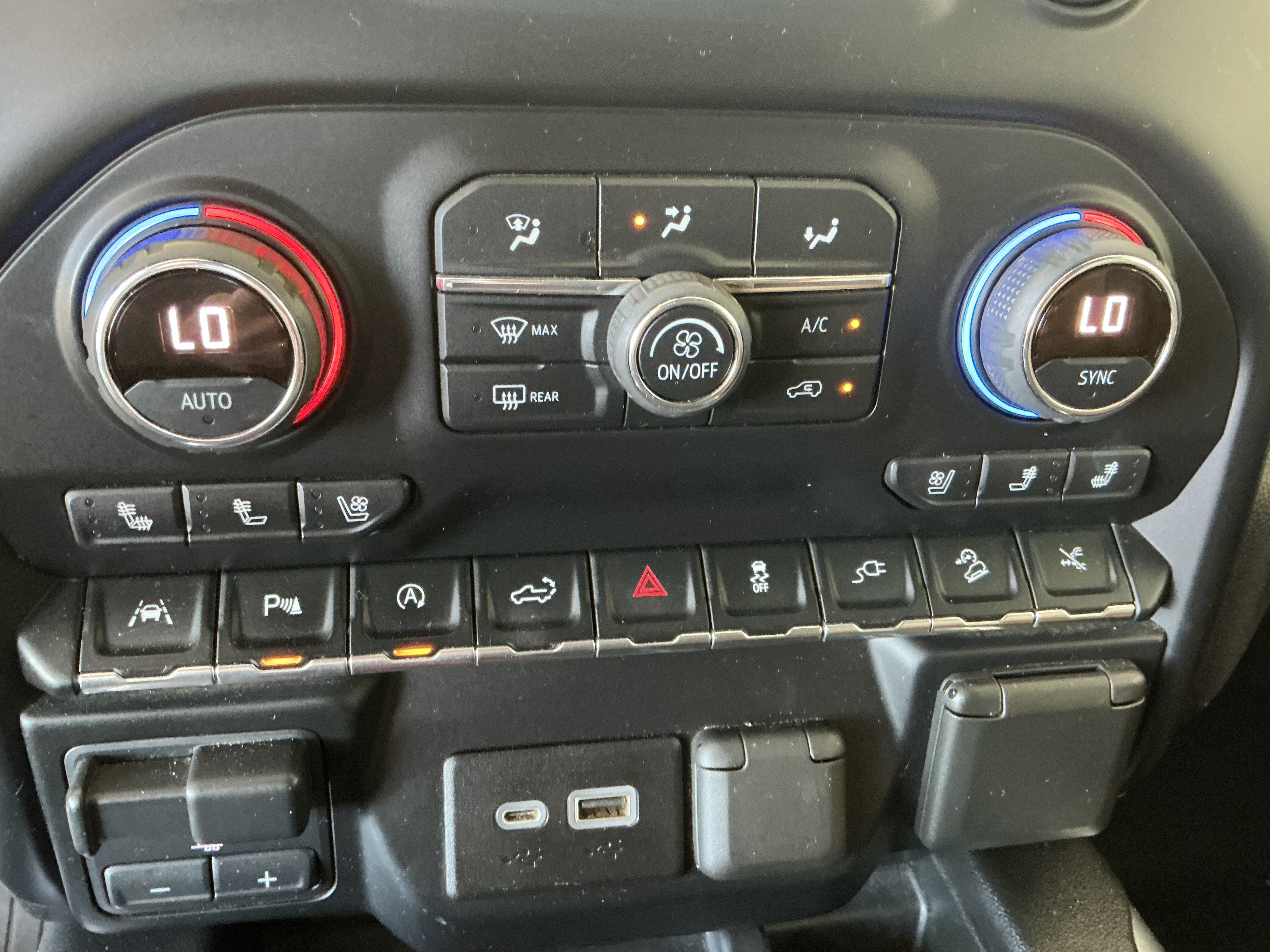 2020 Chevrolet Silverado 1500 High Country