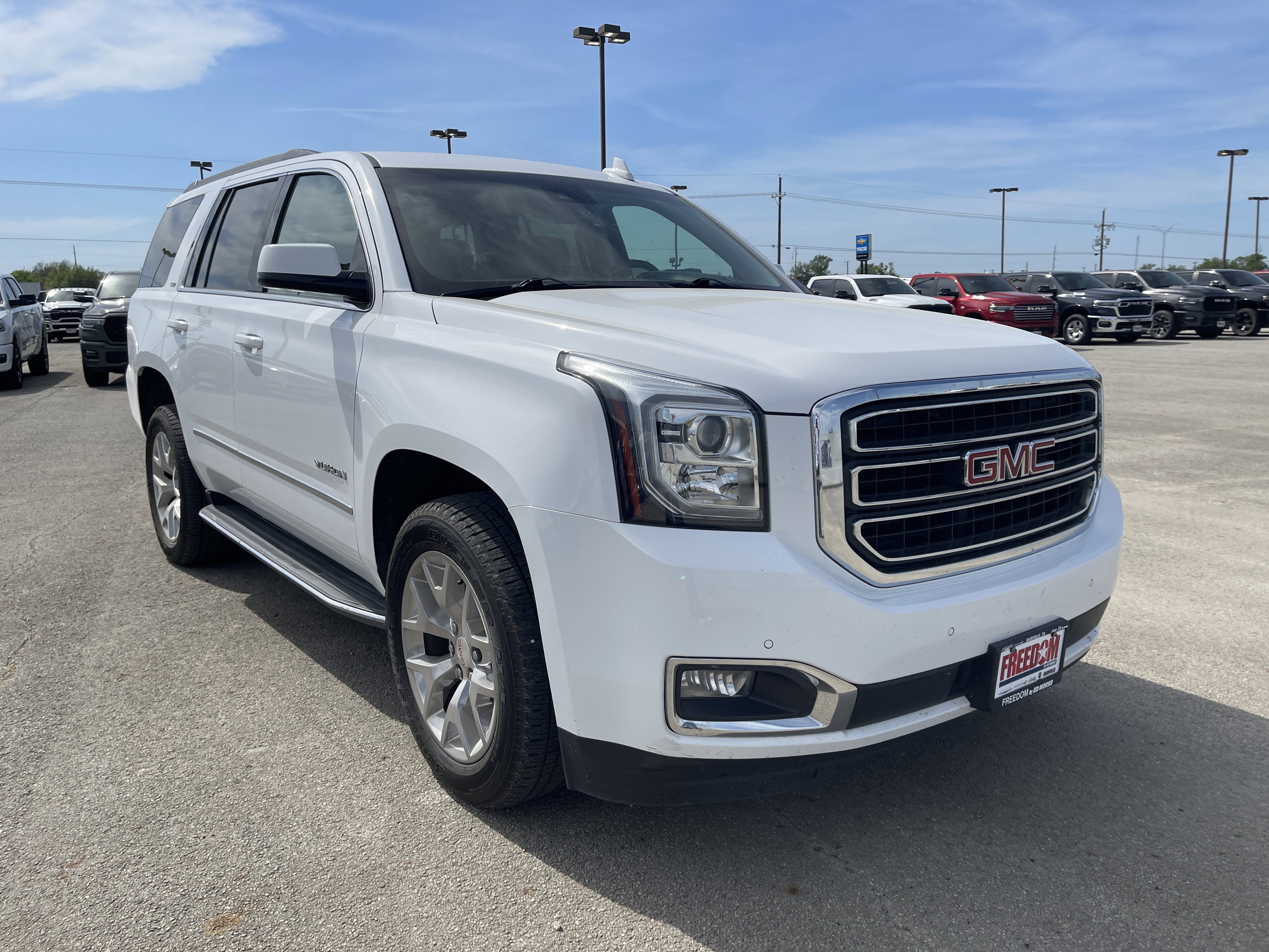 2020 GMC Yukon SLT