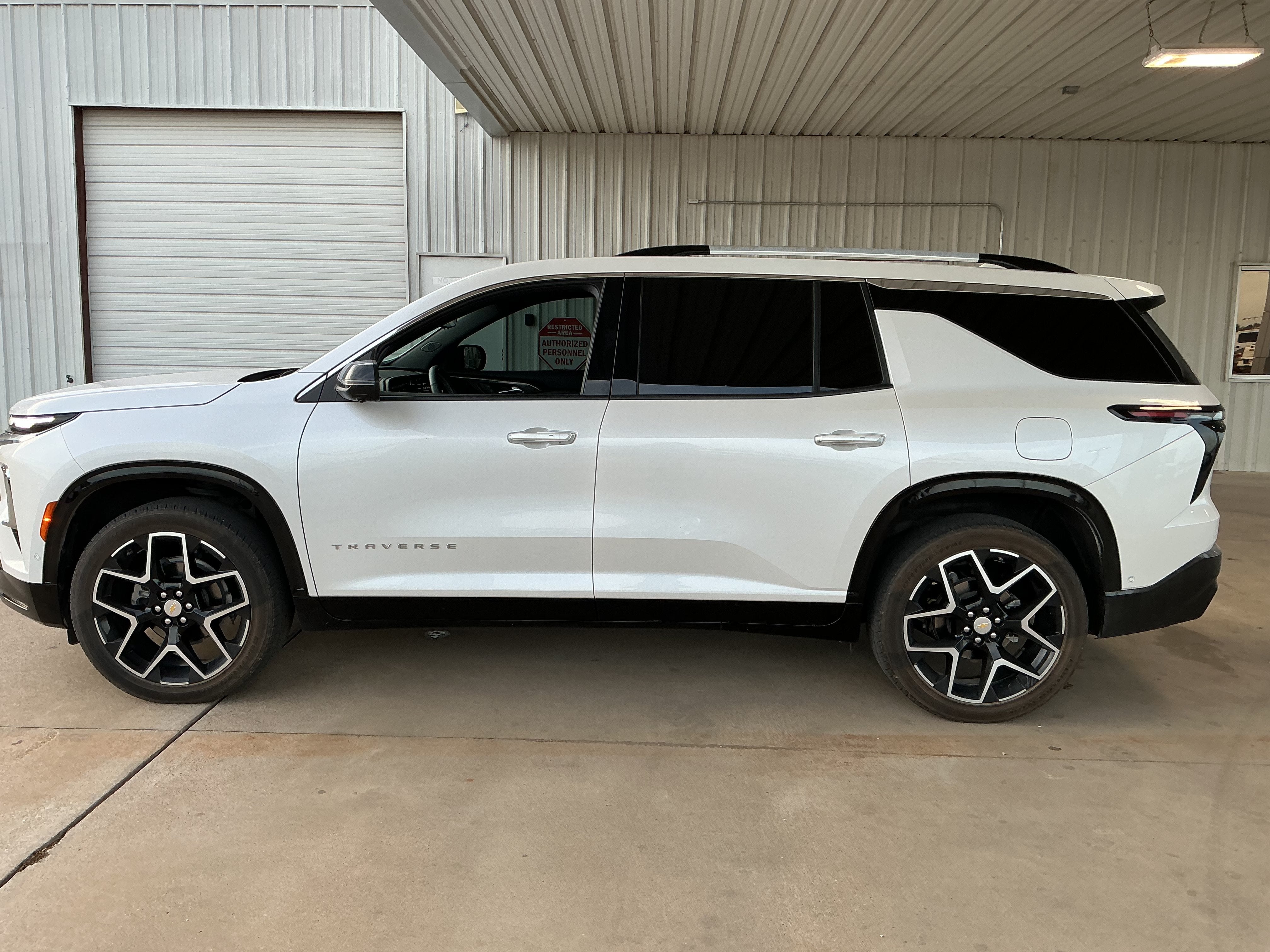 2025 Chevrolet Traverse FWD High Country