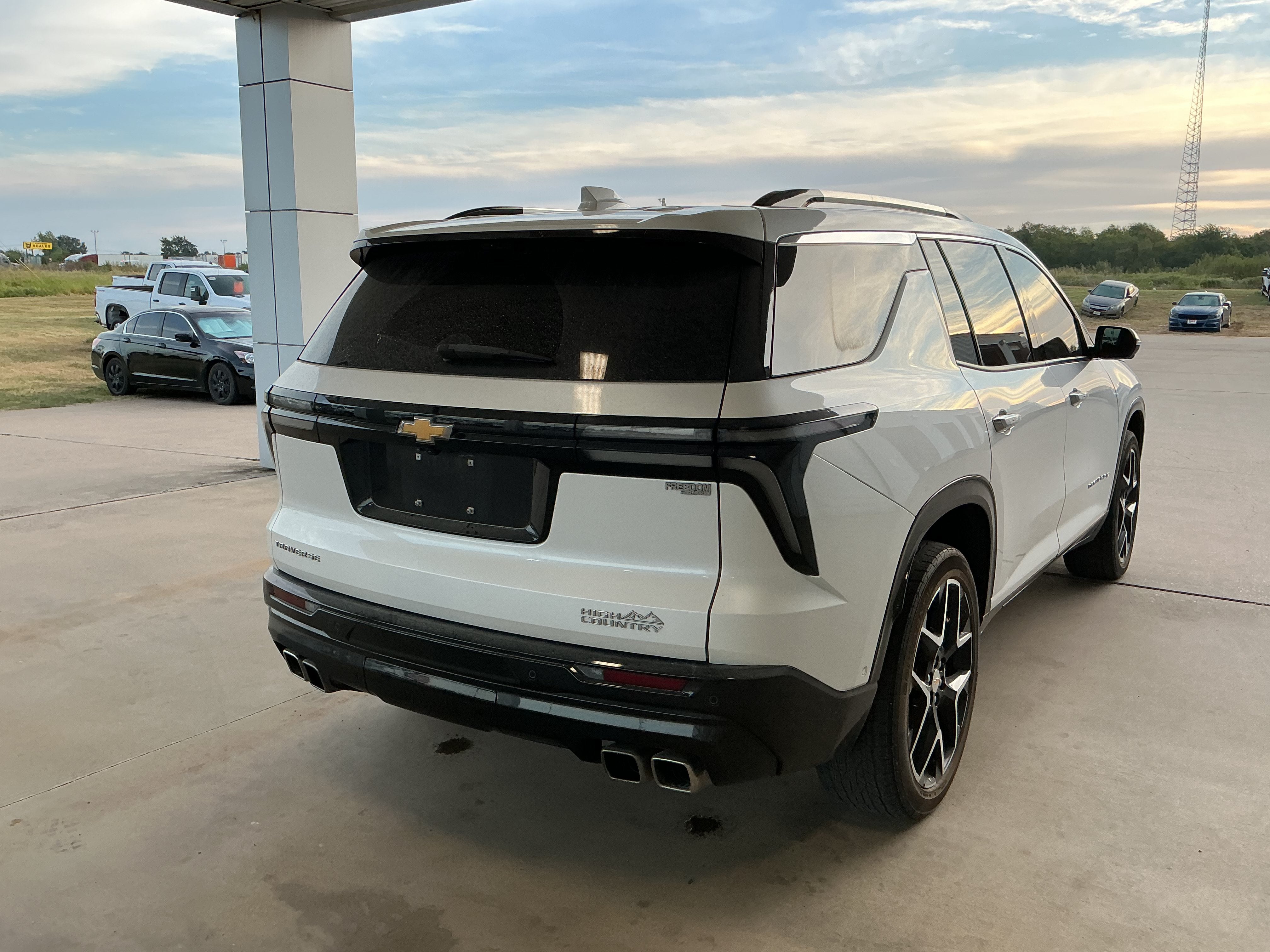 2025 Chevrolet Traverse FWD High Country