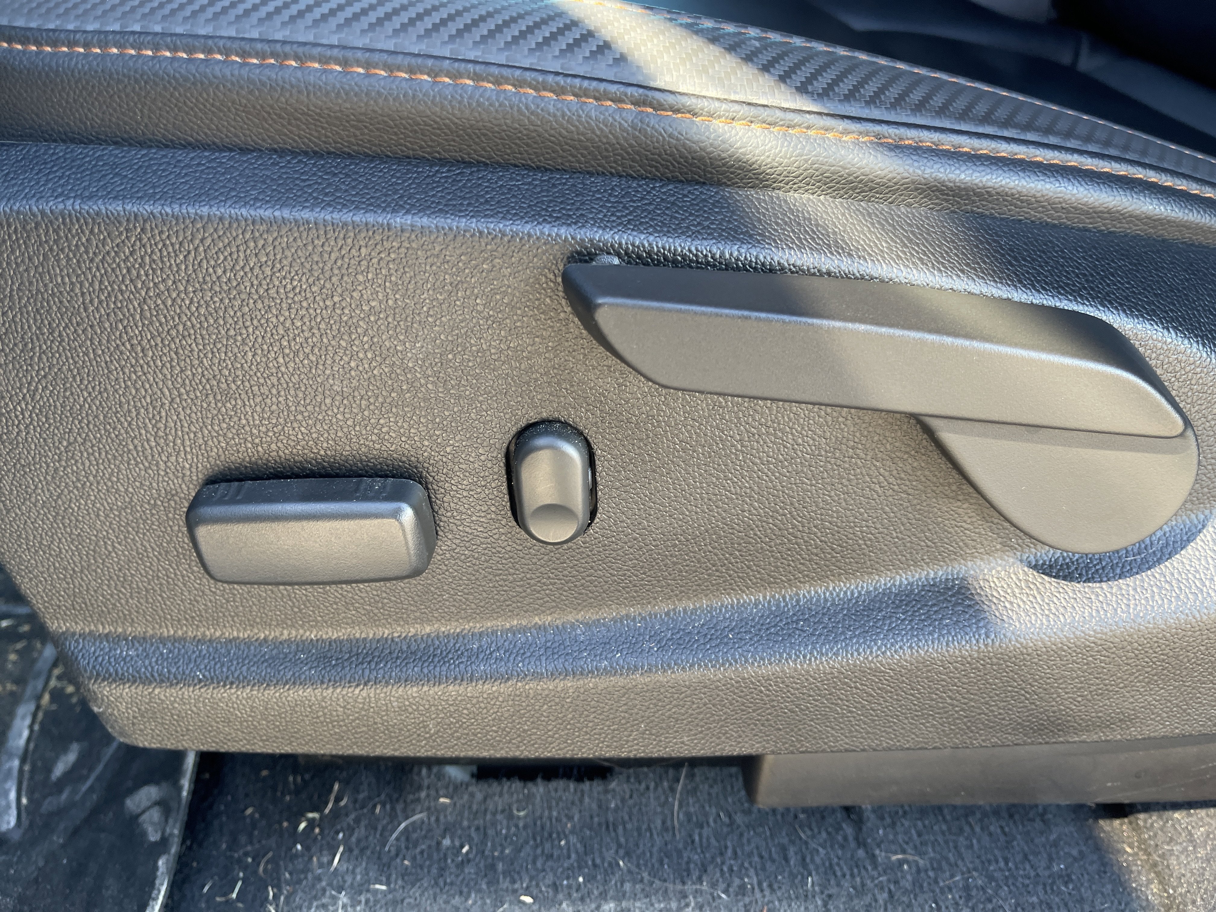 2021 GMC Canyon 4WD AT4 w/Leather