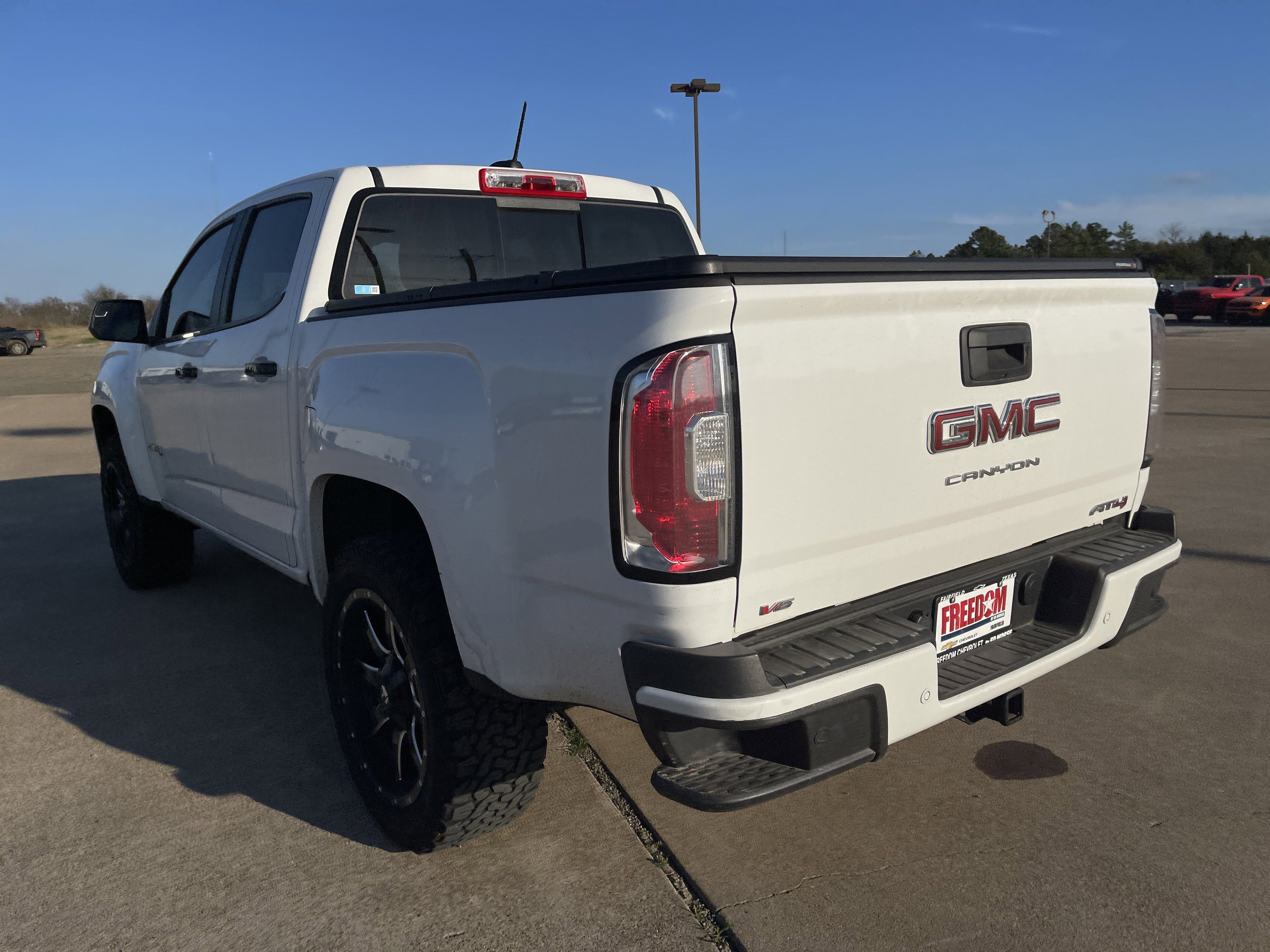 2021 GMC Canyon 4WD AT4 w/Leather