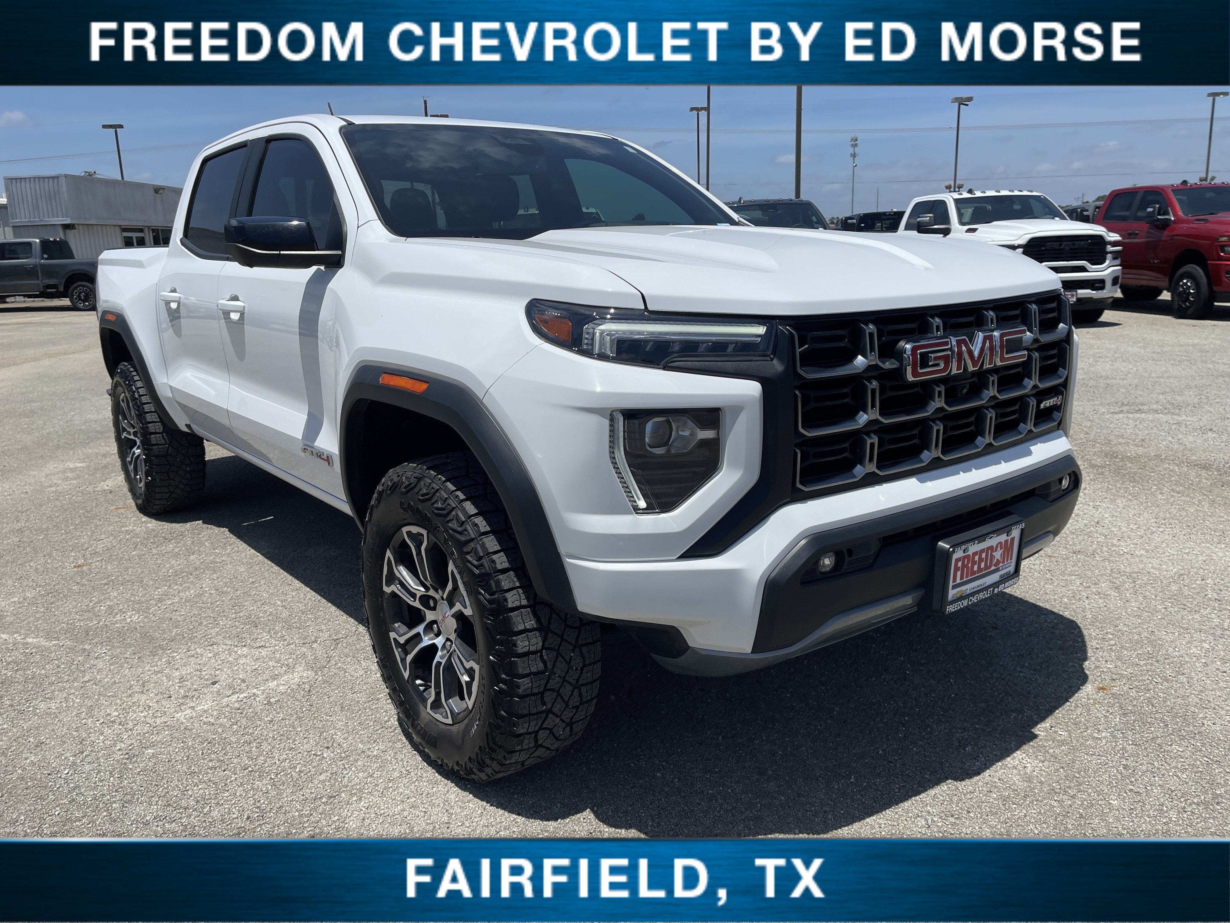 2024 GMC Canyon 4WD AT4