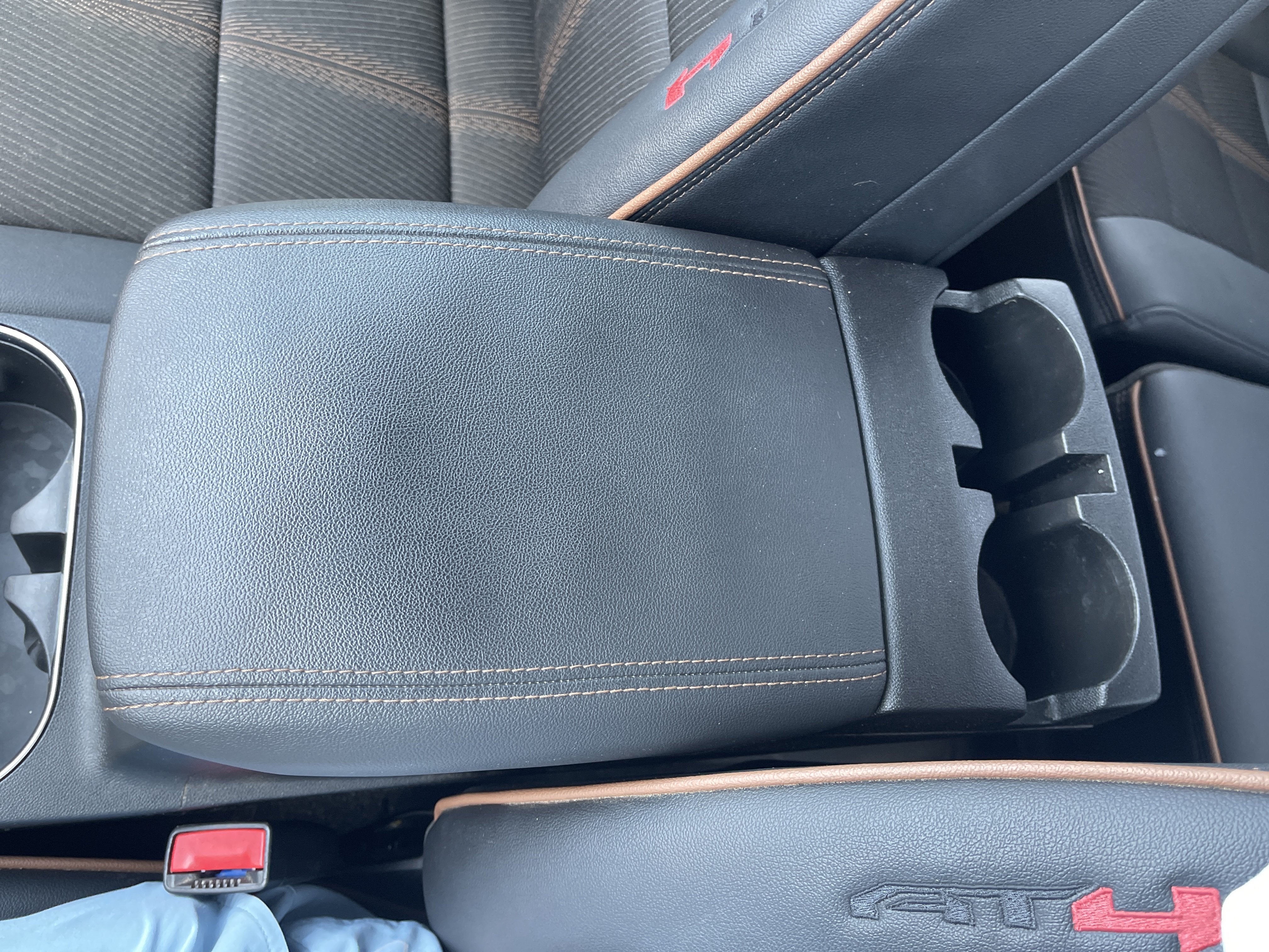 2024 GMC Canyon 4WD AT4