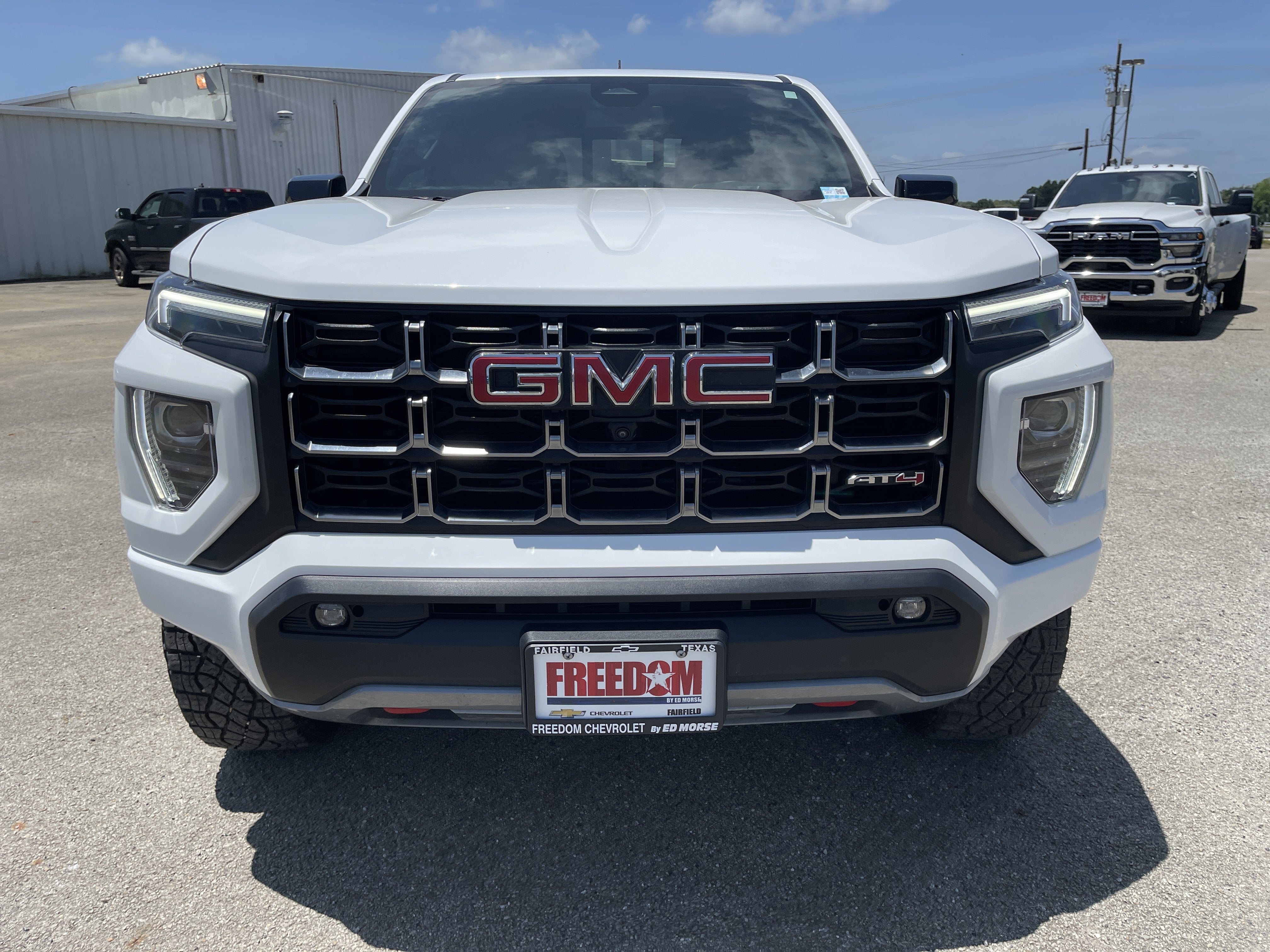 2024 GMC Canyon 4WD AT4