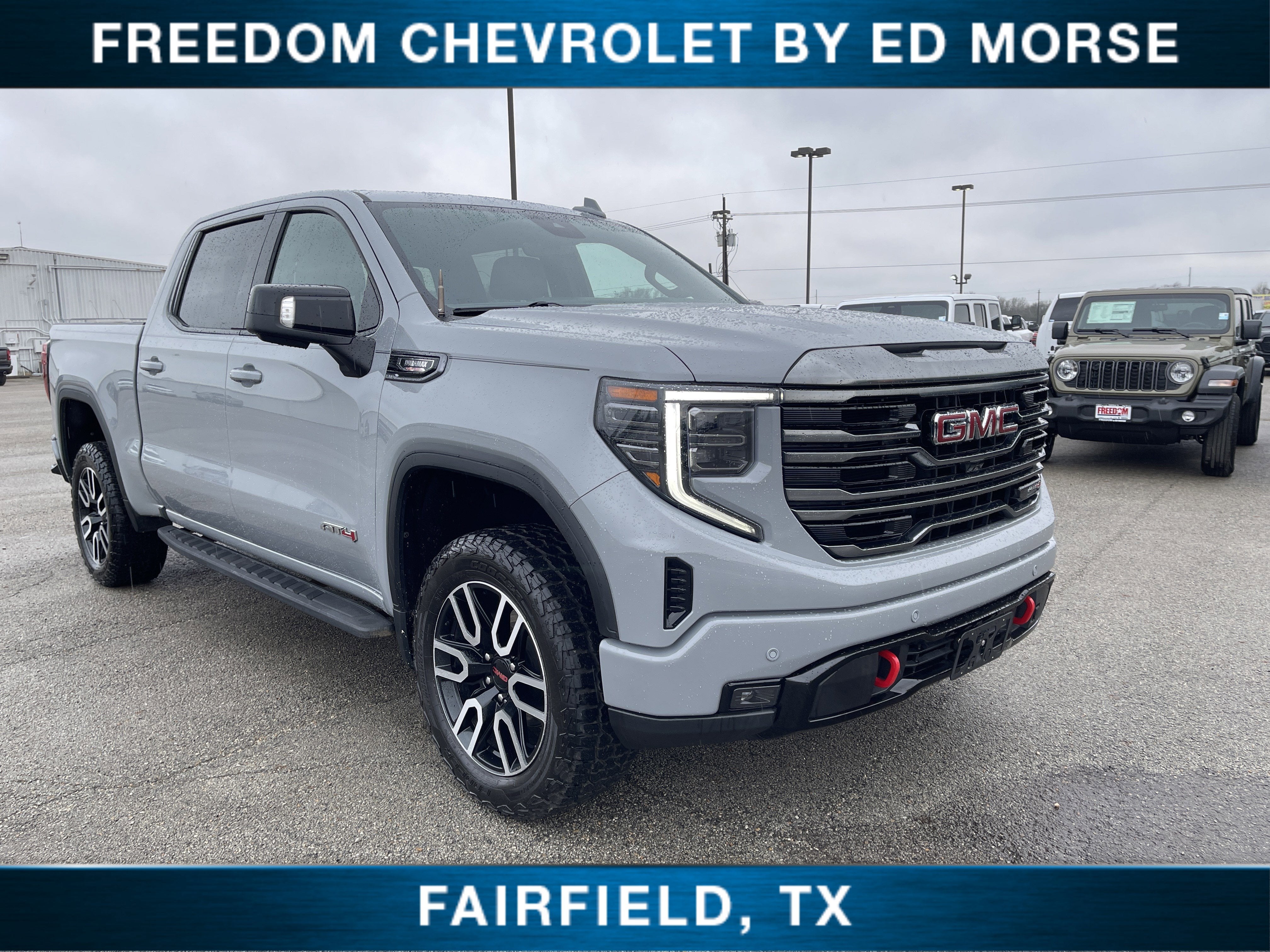 2024 GMC Sierra 1500 AT4