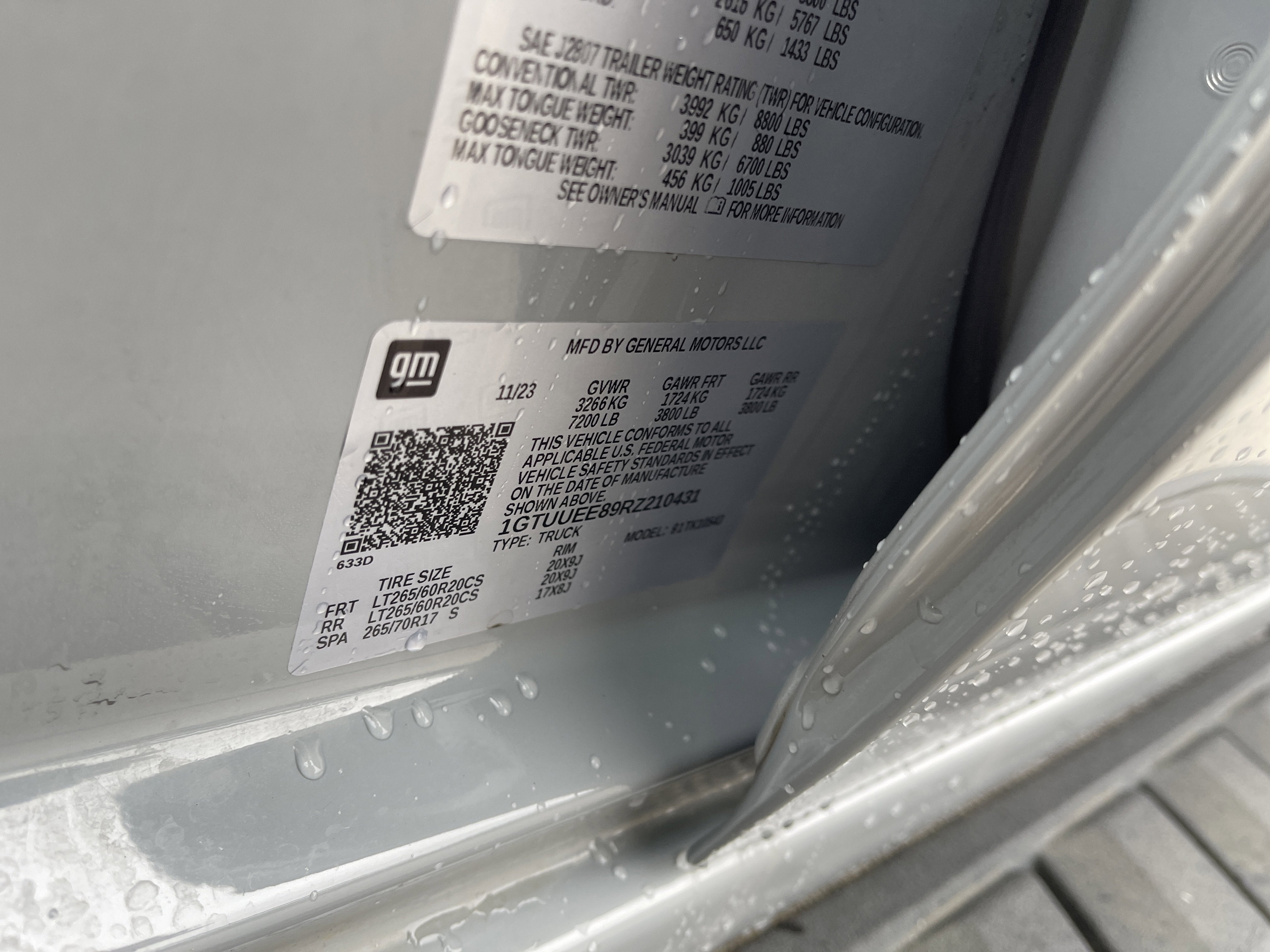 2024 GMC Sierra 1500 AT4