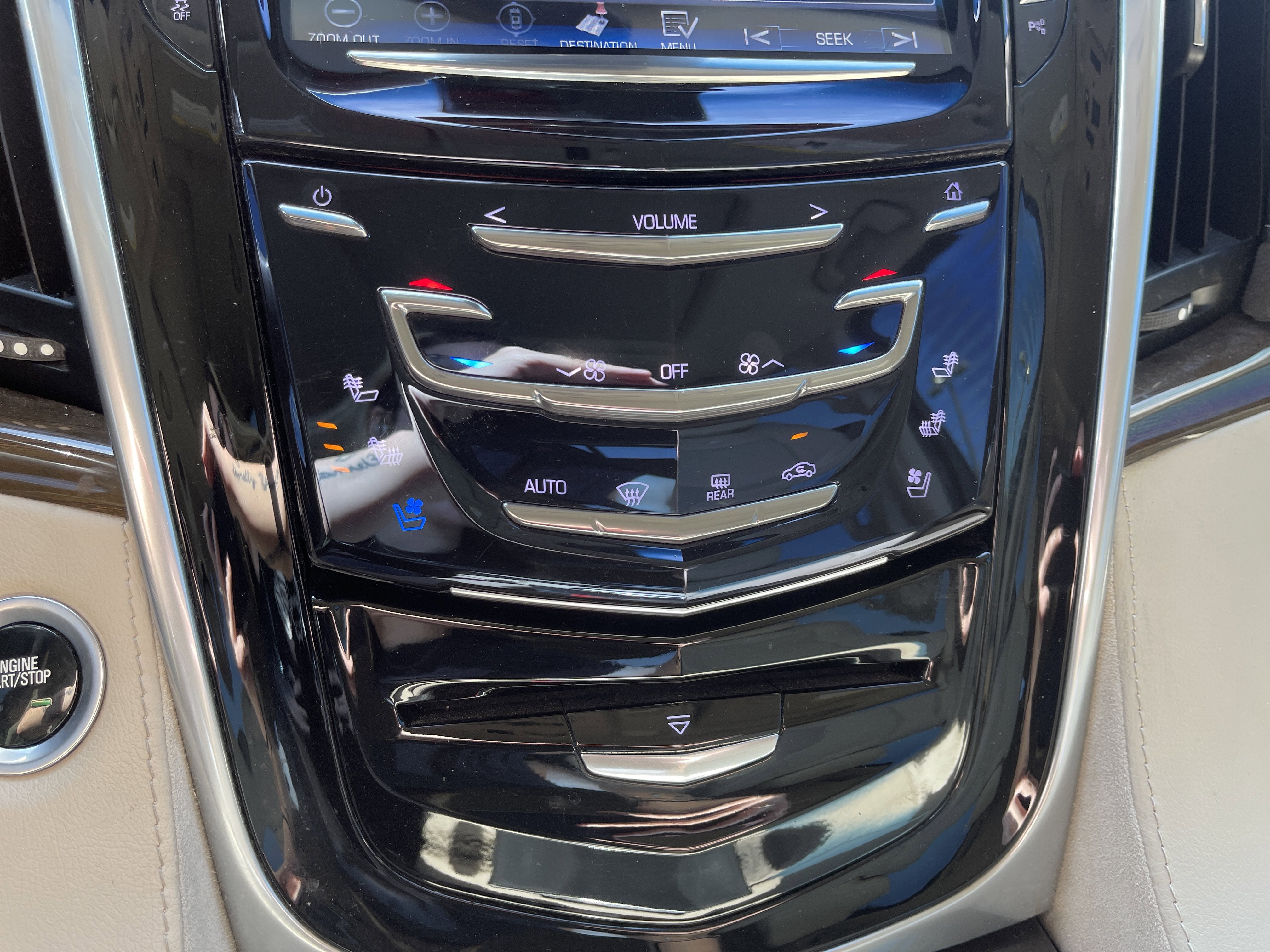 2020 Cadillac Escalade Premium Luxury