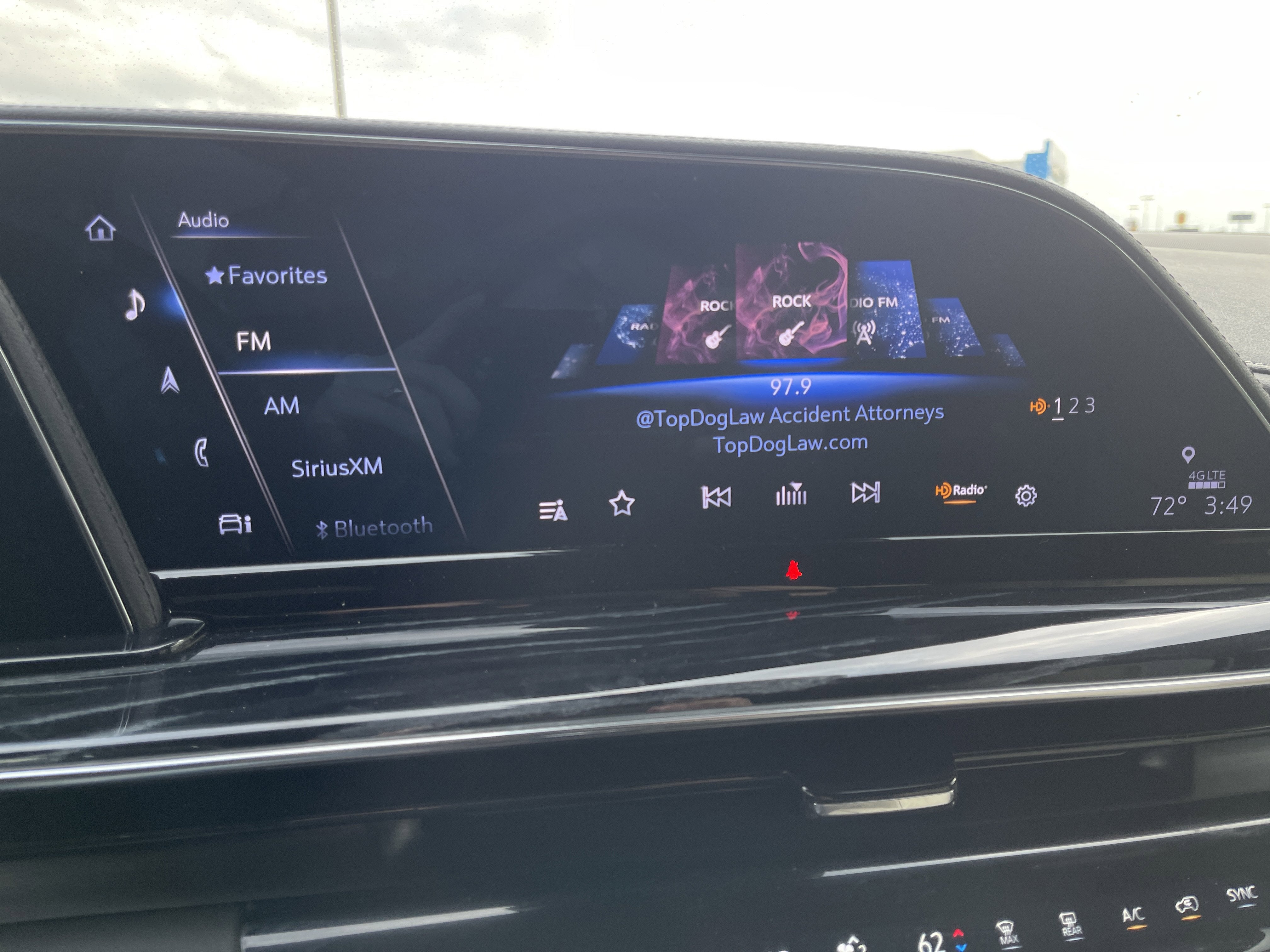 2022 Cadillac Escalade Sport