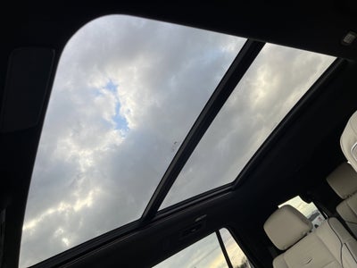 2022 Cadillac Escalade Sport