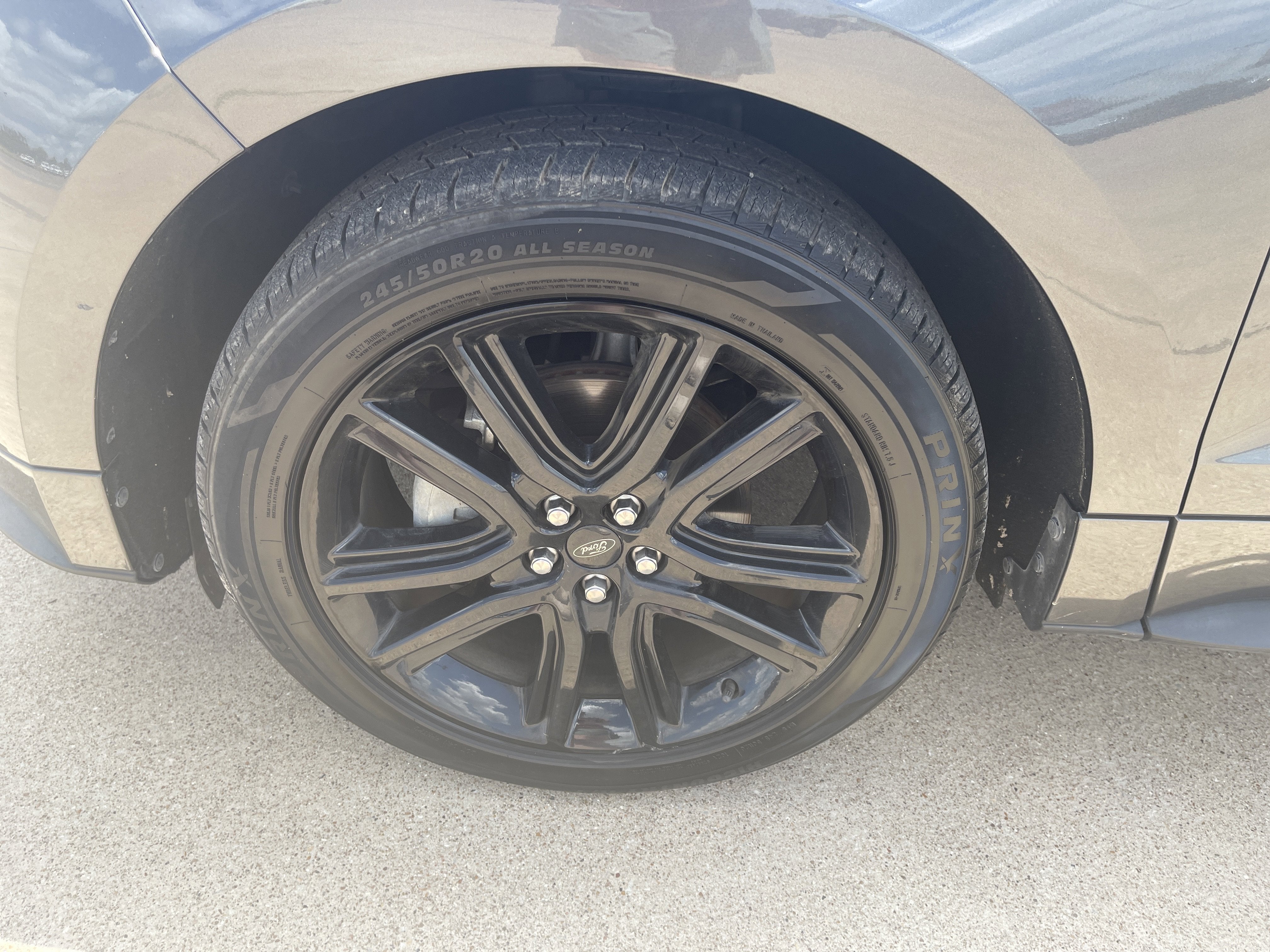 2020 Ford Edge ST Line